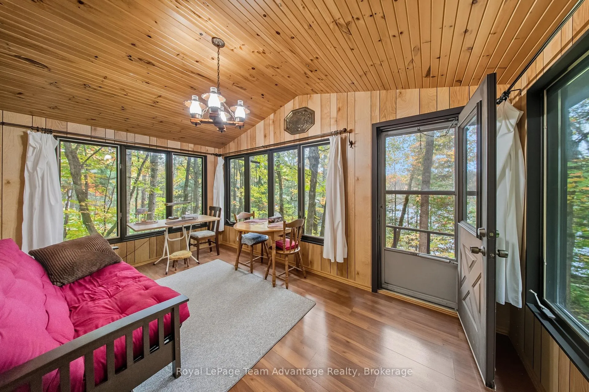 Photo 7 of 256 Dunchurch Estates Road, Whitestone, Hagerman — HOMEH