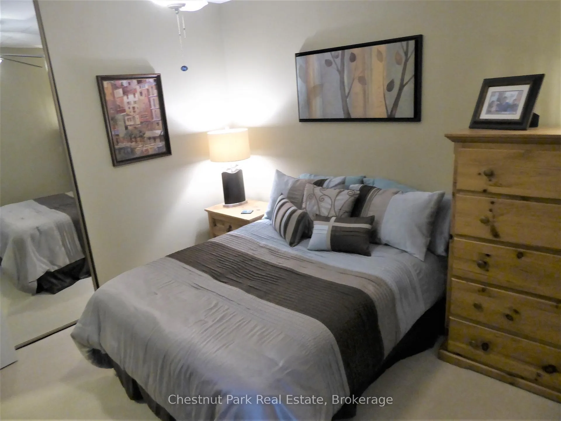 Photo 31 of 906 Cedar Pointe Court, Collingwood — HOMEH