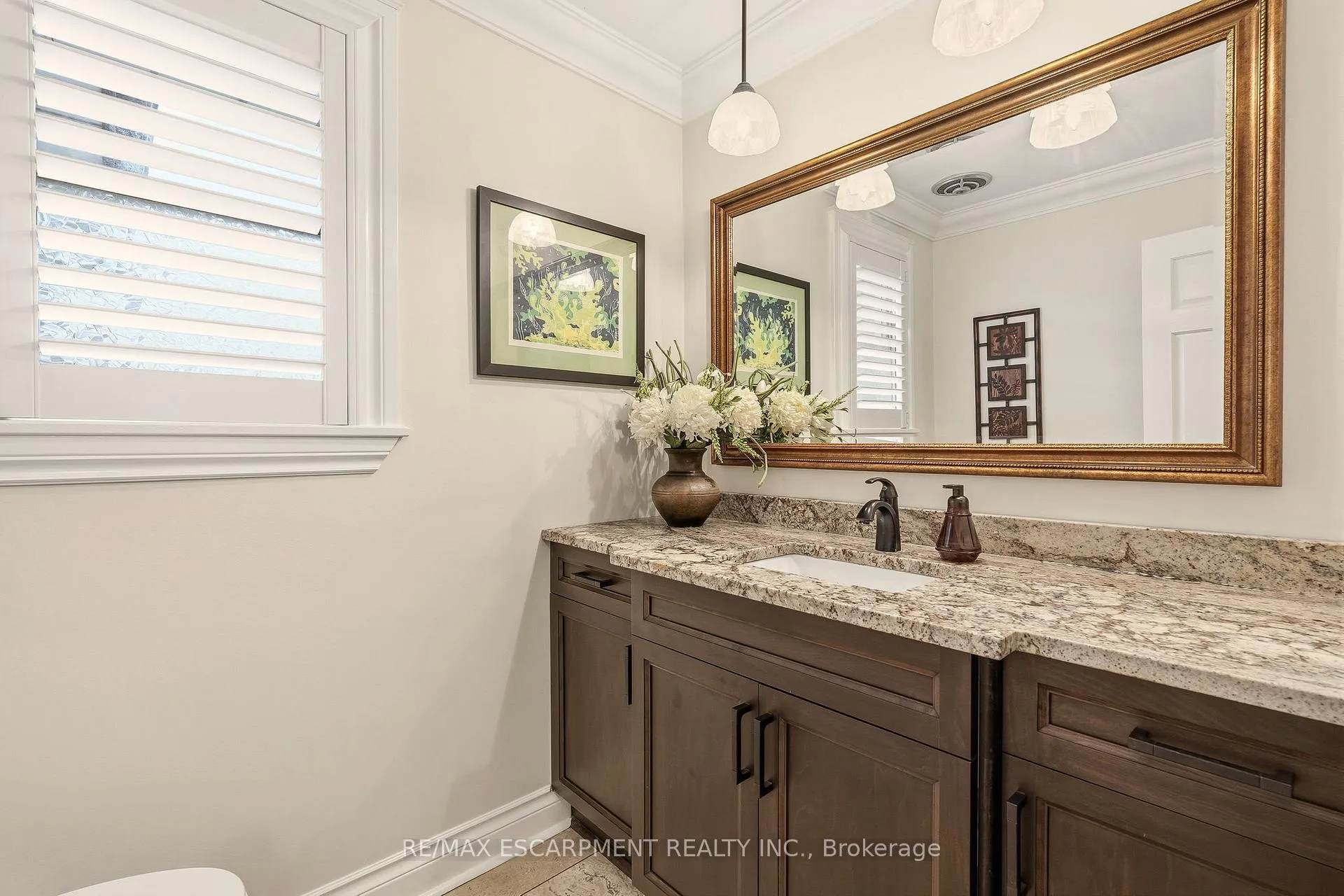 Photo 20 of 43 Maple Drive, Hamilton, Stoney Creek — HOMEH