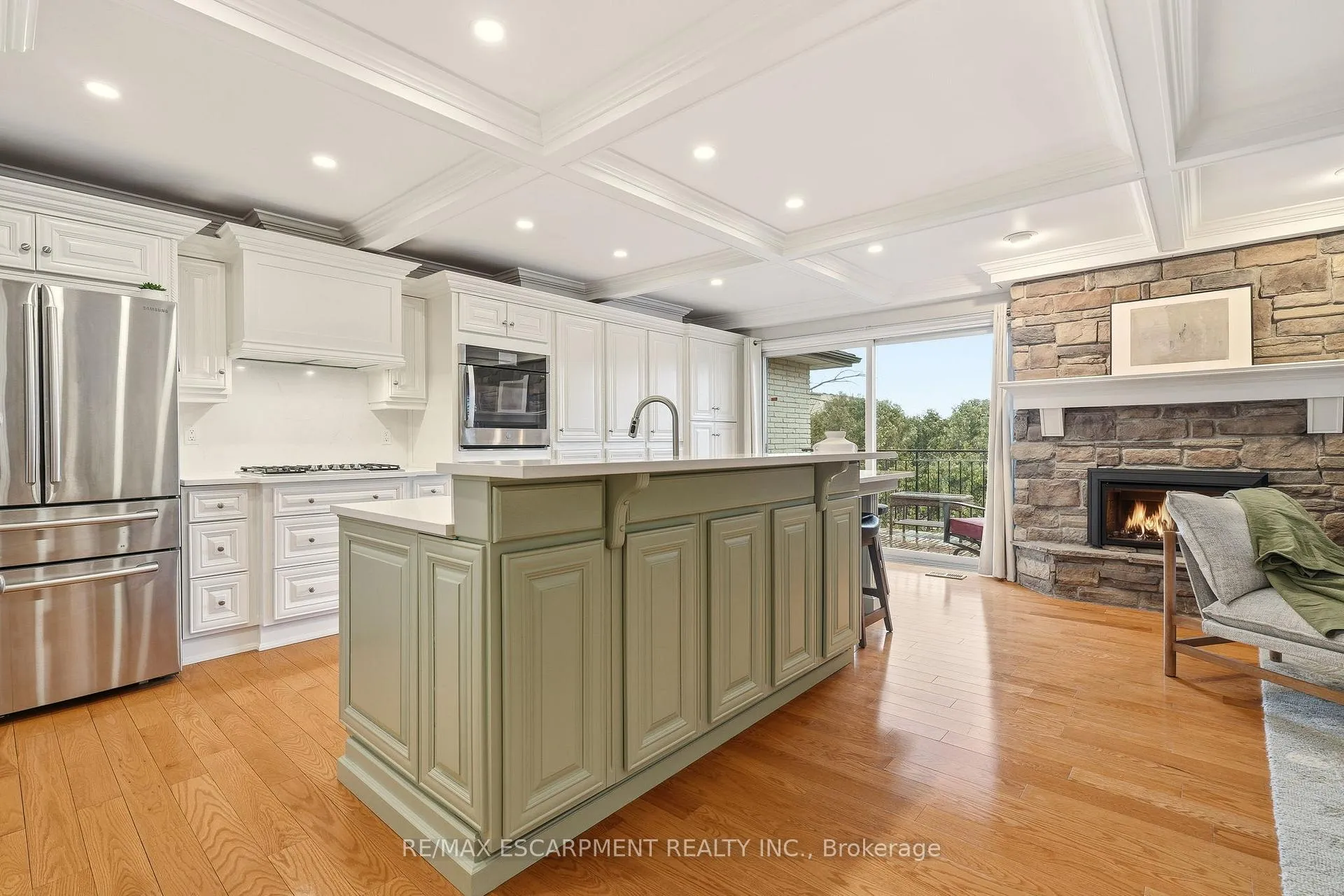 Photo 26 of 43 Maple Drive, Hamilton, Stoney Creek — HOMEH