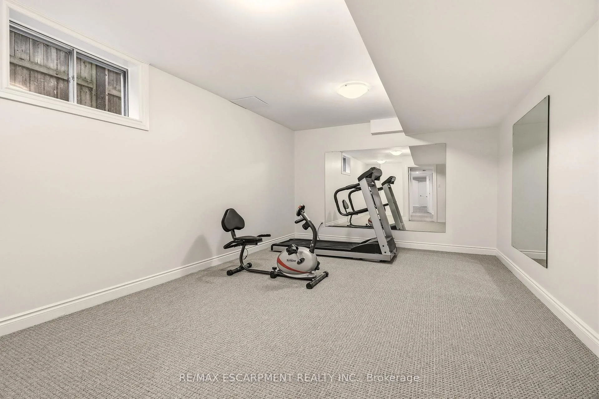 Photo 43 of 43 Maple Drive, Hamilton, Stoney Creek — HOMEH