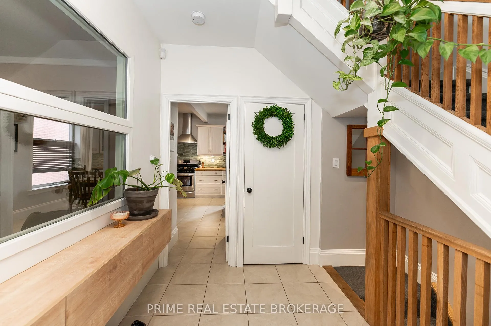 Photo 6 of 5 Hughes Street, St. Thomas — HOMEH
