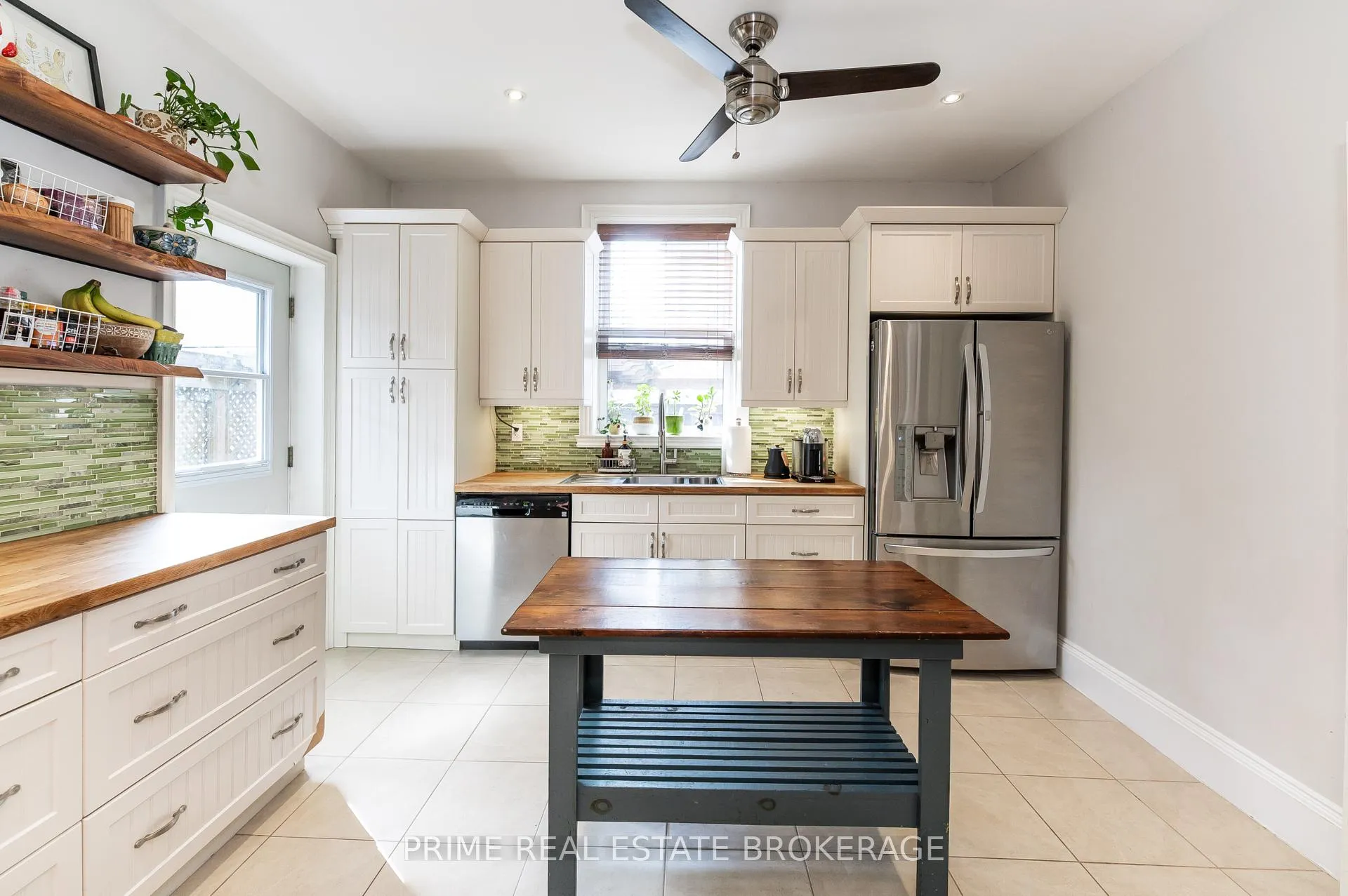 Photo 12 of 5 Hughes Street, St. Thomas — HOMEH