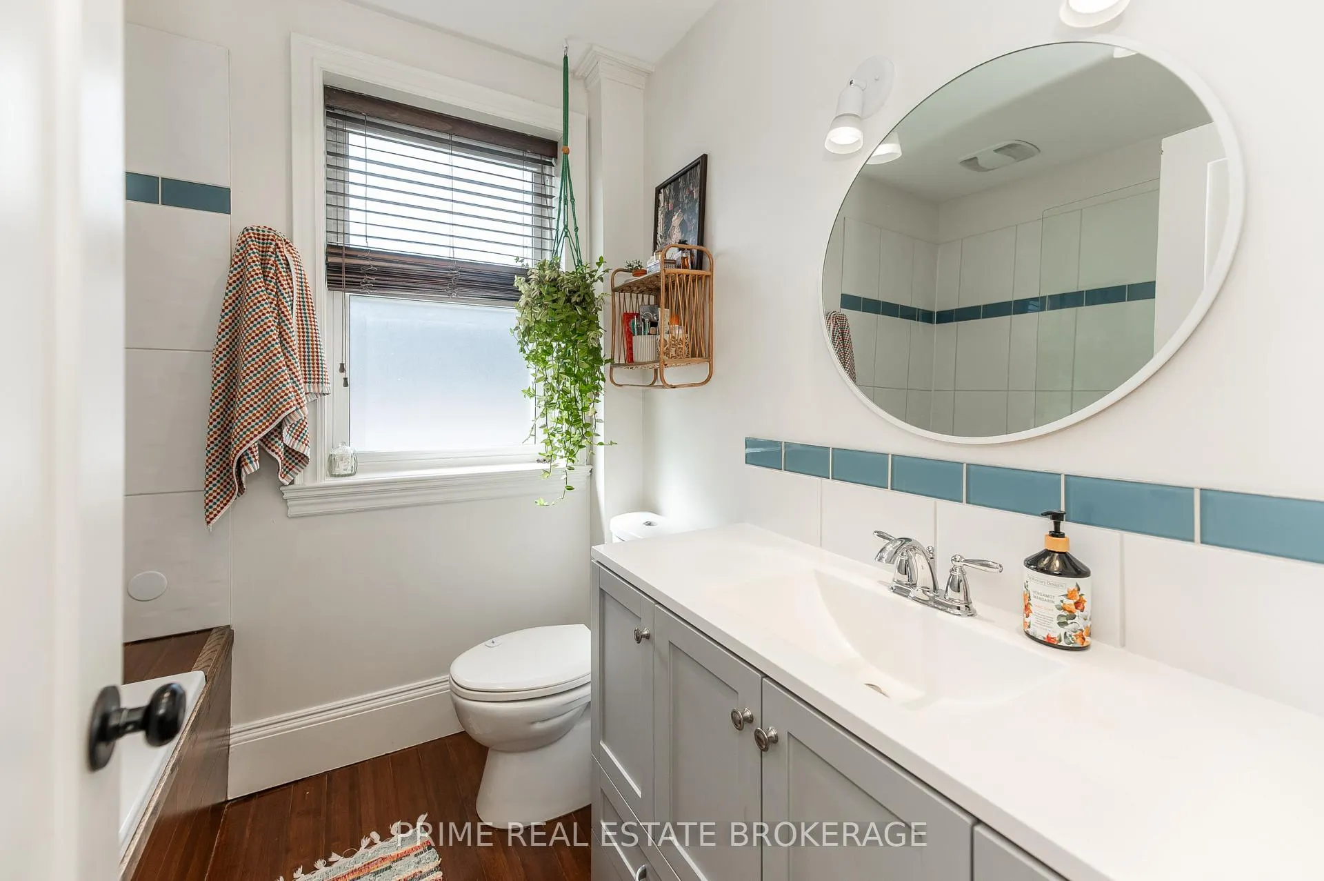 Photo 23 of 5 Hughes Street, St. Thomas — HOMEH