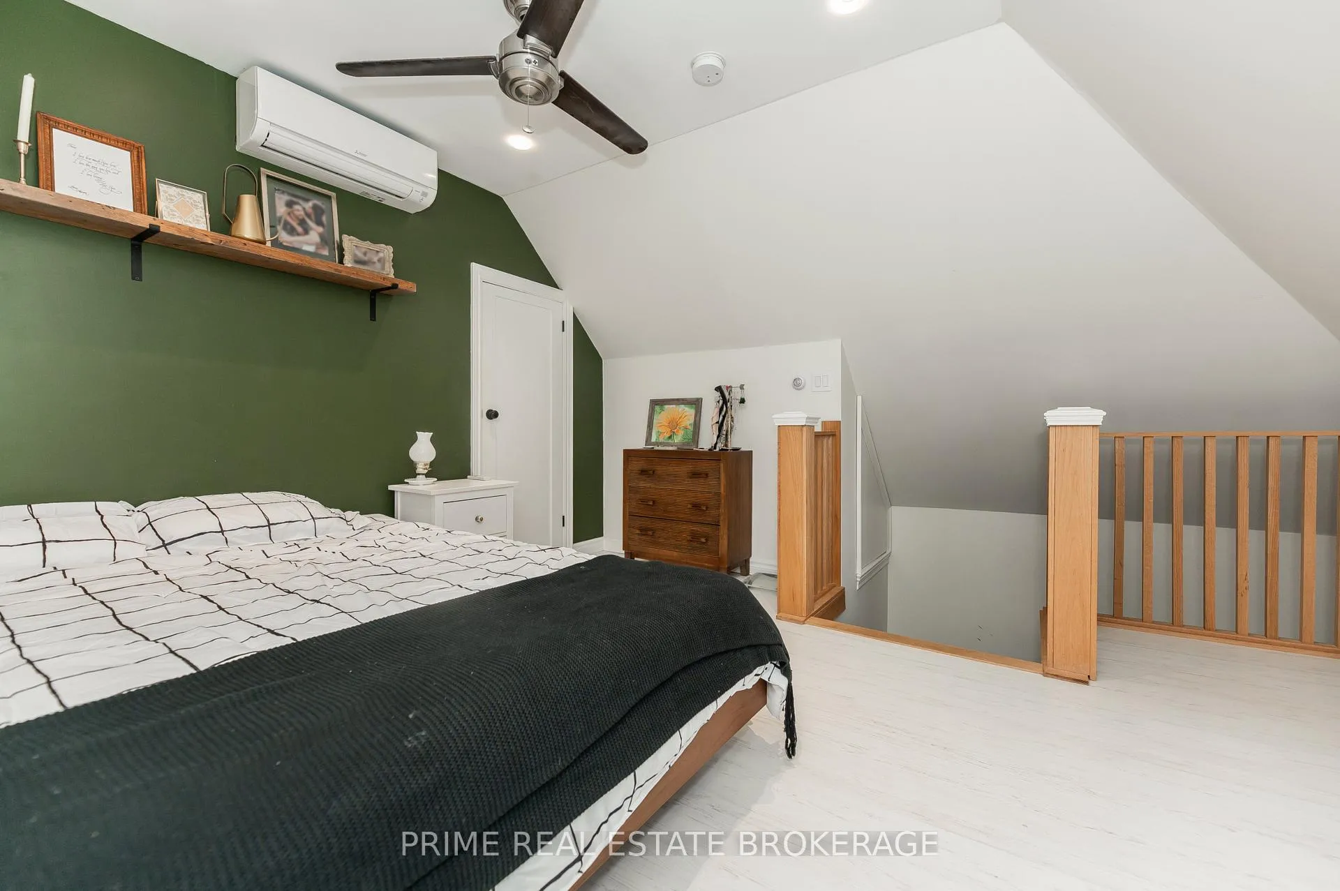 Photo 28 of 5 Hughes Street, St. Thomas — HOMEH