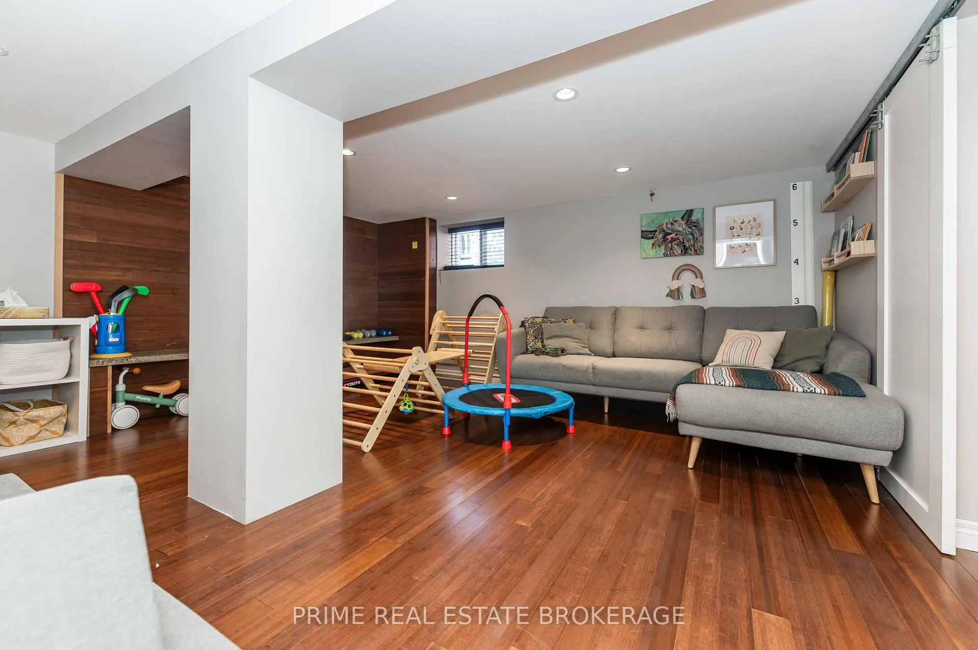 Photo 36 of 5 Hughes Street, St. Thomas — HOMEH
