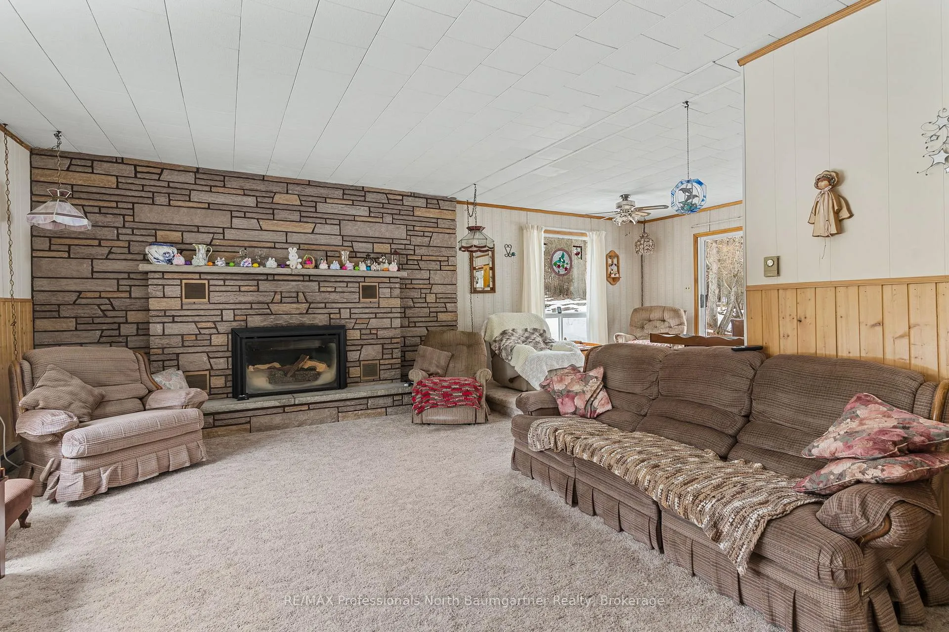 Photo 2 of 12504 Highway 35, Minden Hills, Minden — HOMEH
