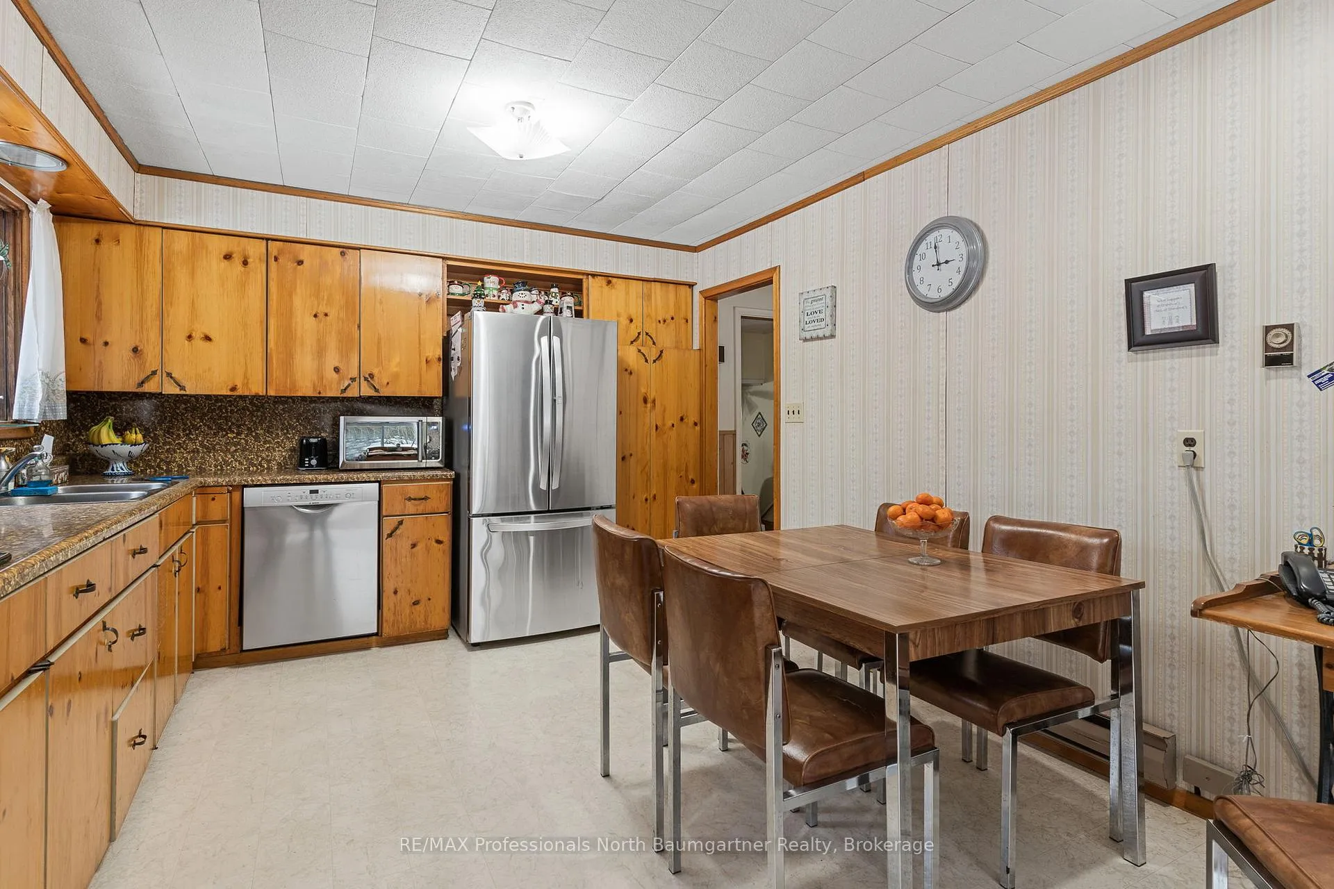Photo 8 of 12504 Highway 35, Minden Hills, Minden — HOMEH