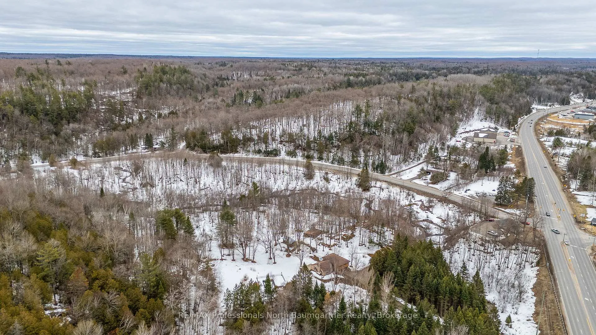 Photo 26 of 12504 Highway 35, Minden Hills, Minden — HOMEH
