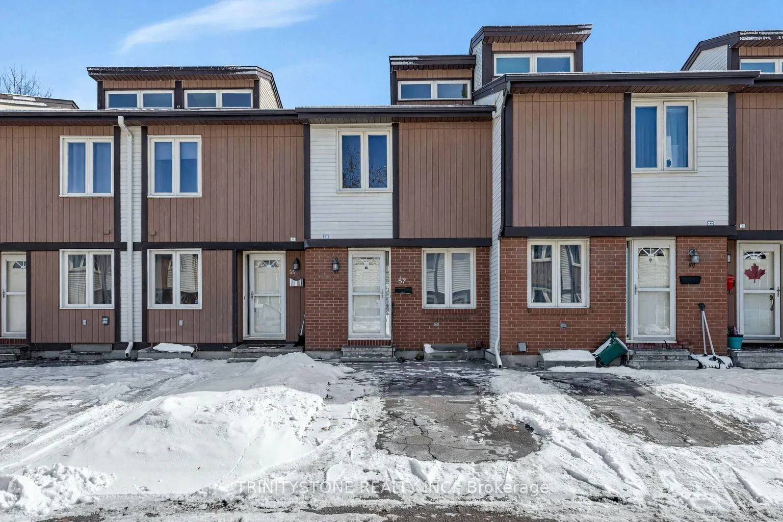 Photo 1 of Unit 57, 811 Connaught Avenue, Ottawa, Queensway Terrace North — HOMEH