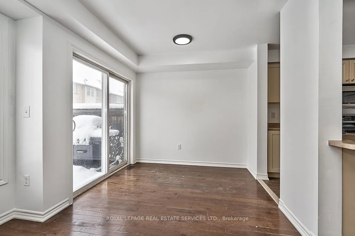 Photo 6 of 4227 Cole Crescent, Burlington, Alton — HOMEH