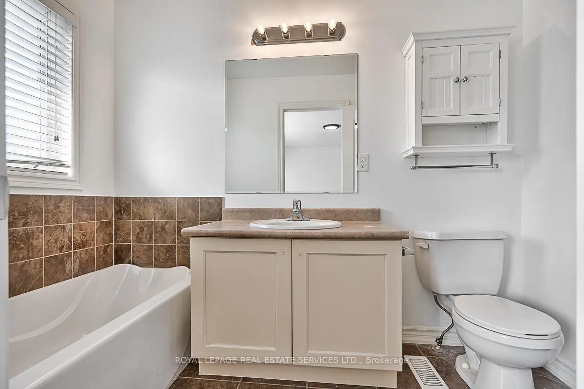 Photo 10 of 4227 Cole Crescent, Burlington, Alton — HOMEH