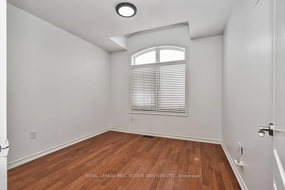 Photo 13 of 4227 Cole Crescent, Burlington, Alton — HOMEH