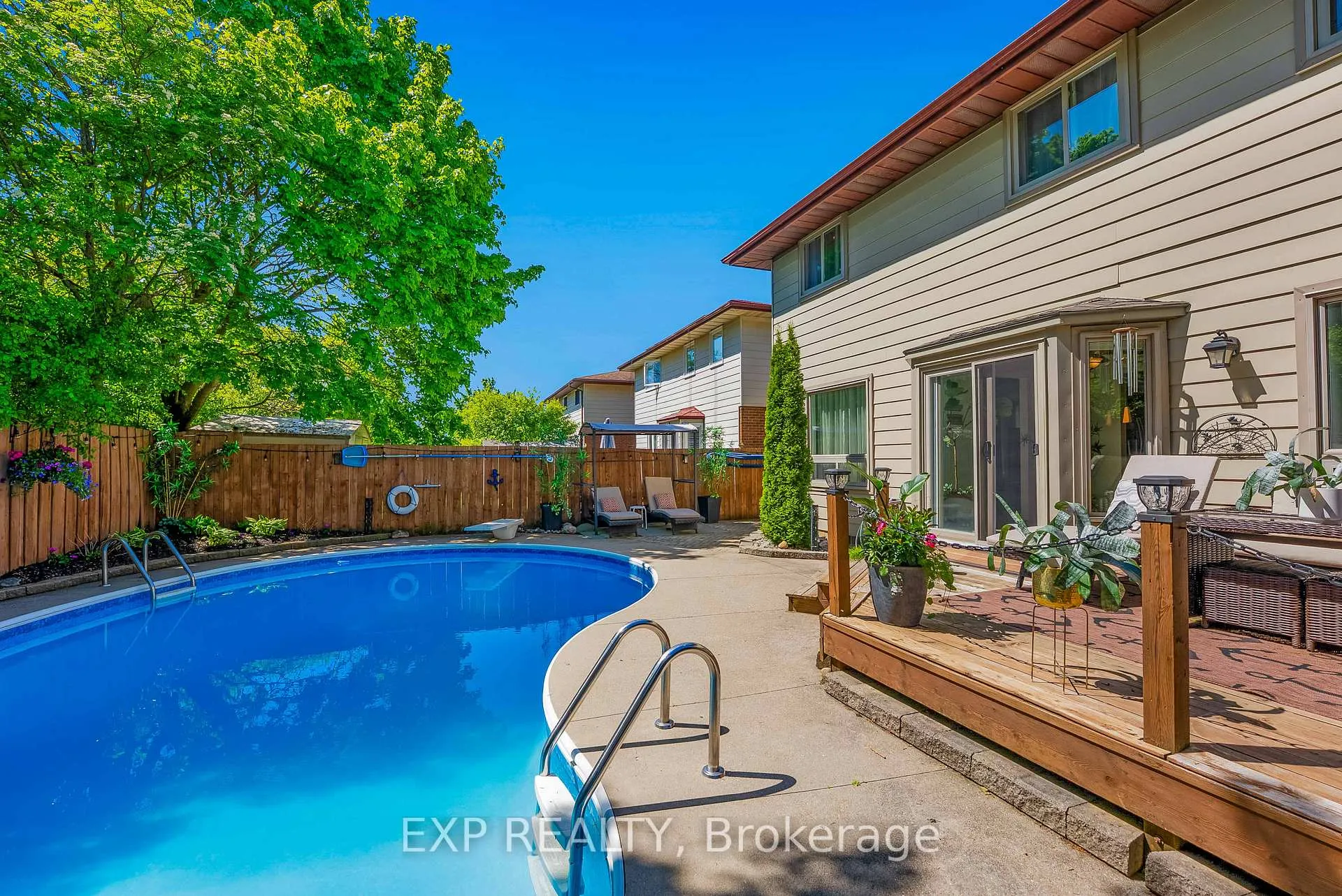 Photo 3 of 113 Oneida Place, Kitchener, Centreville Chicopee — HOMEH