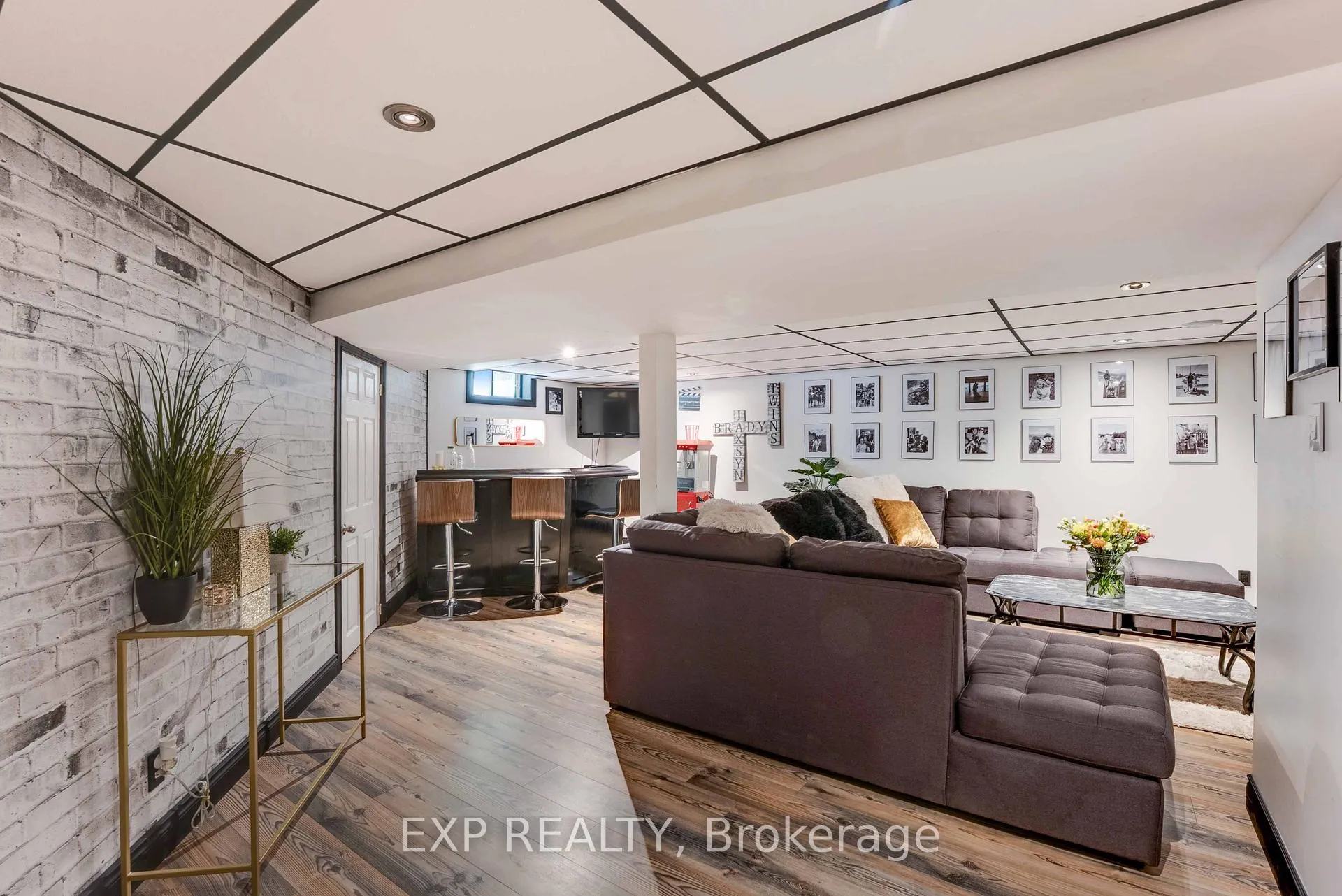 Photo 36 of 113 Oneida Place, Kitchener, Centreville Chicopee — HOMEH
