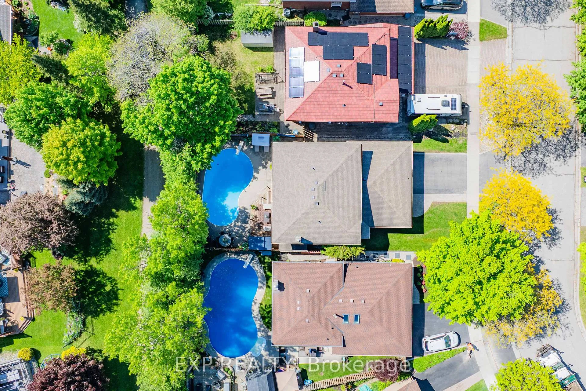 Photo 43 of 113 Oneida Place, Kitchener, Centreville Chicopee — HOMEH