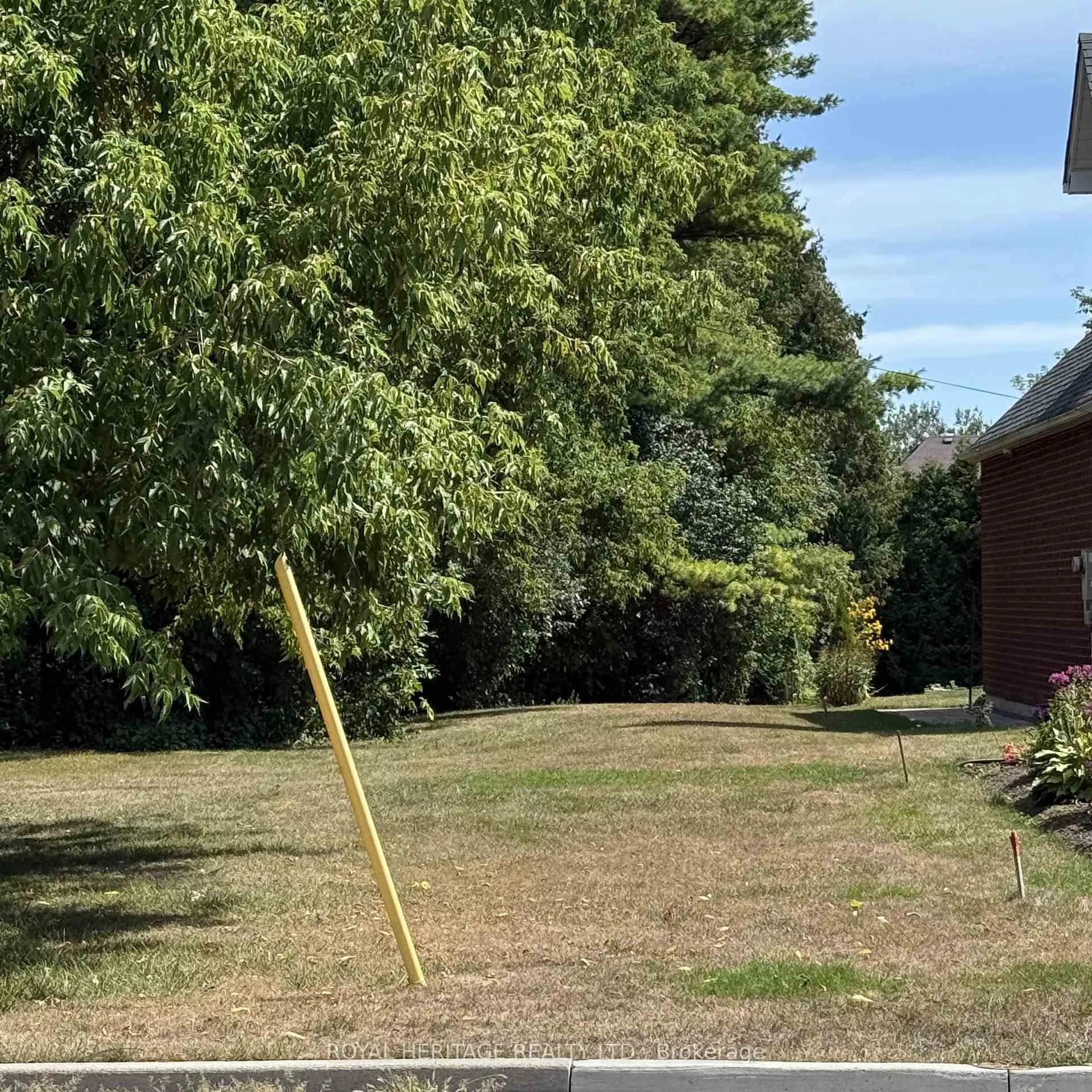 Photo of 1835 Pine Grove Avenue