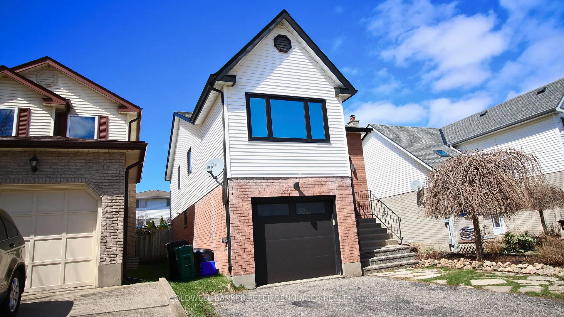 Photo 3 of 547 Drummerhill Crescent, Waterloo — HOMEH