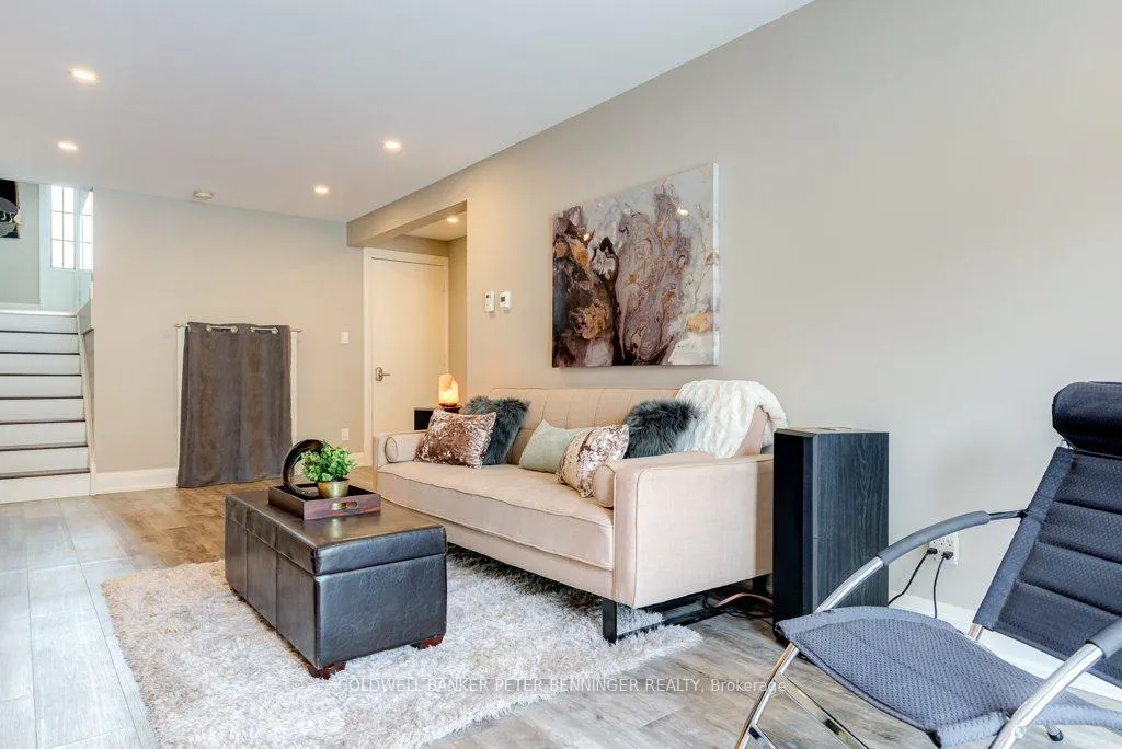 Photo 26 of 547 Drummerhill Crescent, Waterloo — HOMEH
