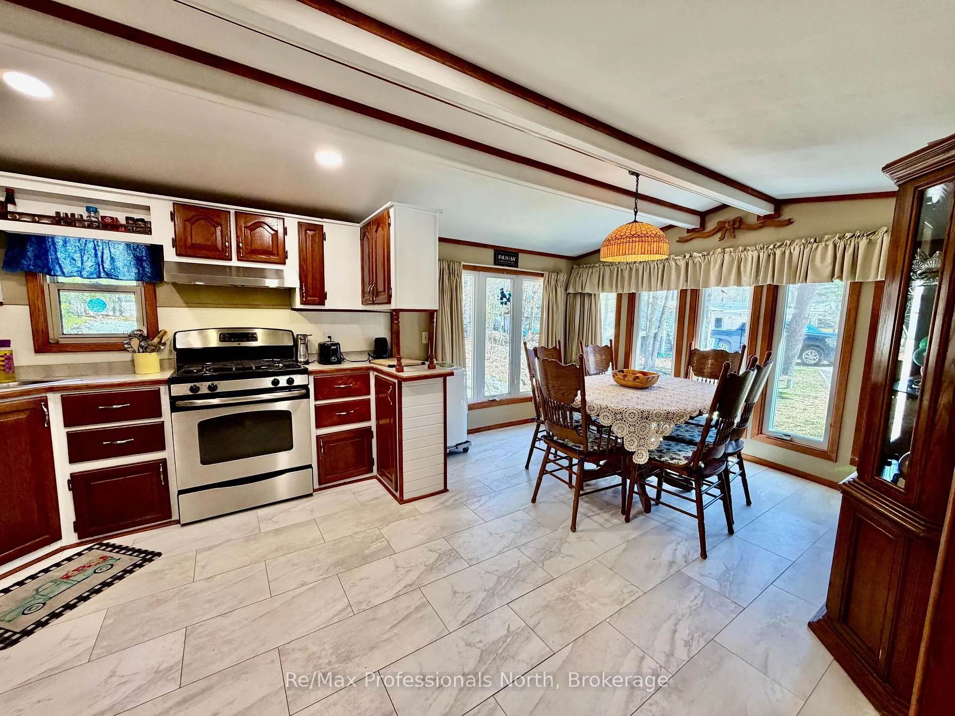 Photo 4 of Unit 52, 1007 Racoon Road, Gravenhurst, Morrison — HOMEH