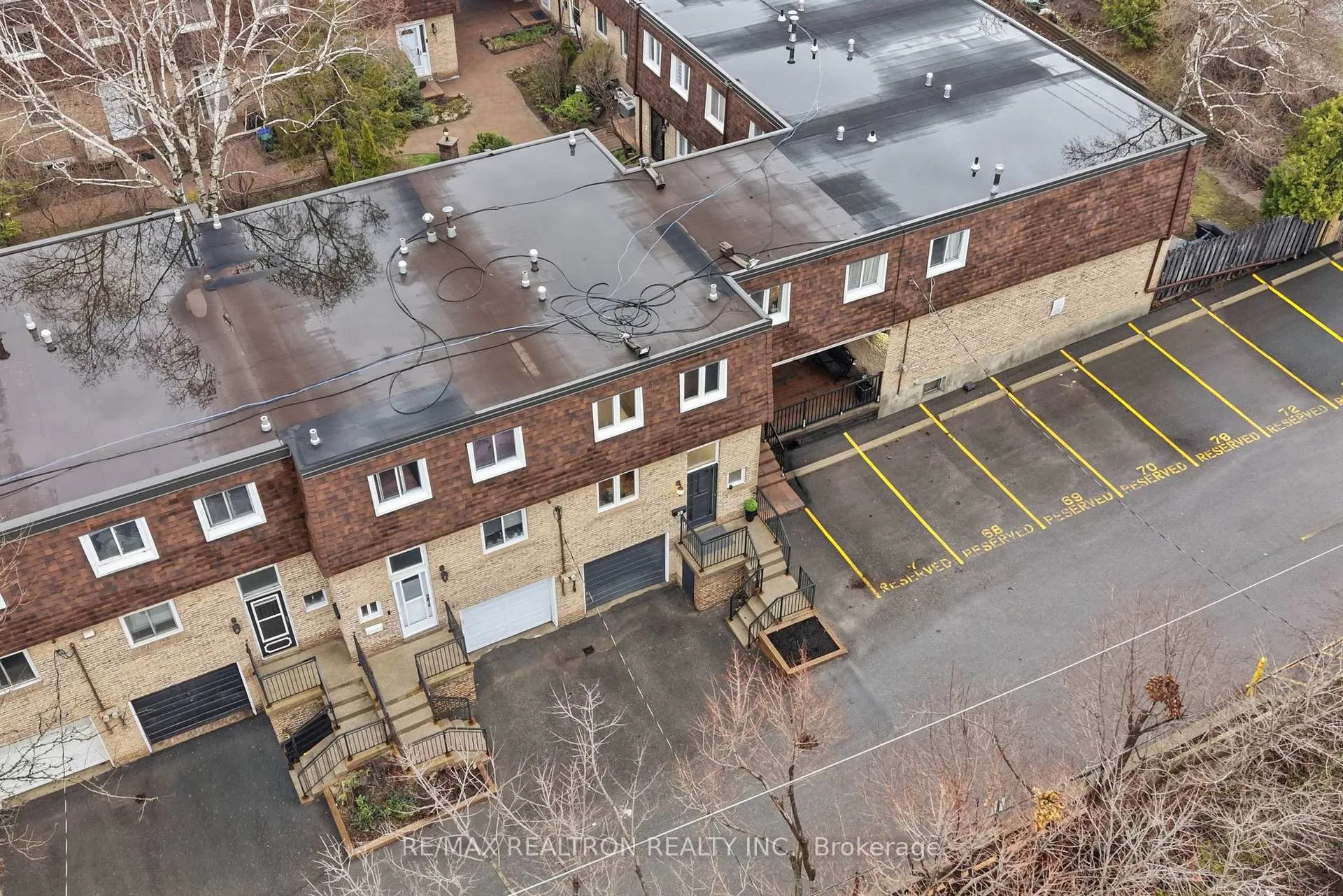 Photo 39 of Unit 39, 39 The Carriage Way, Markham, Royal Orchard — HOMEH