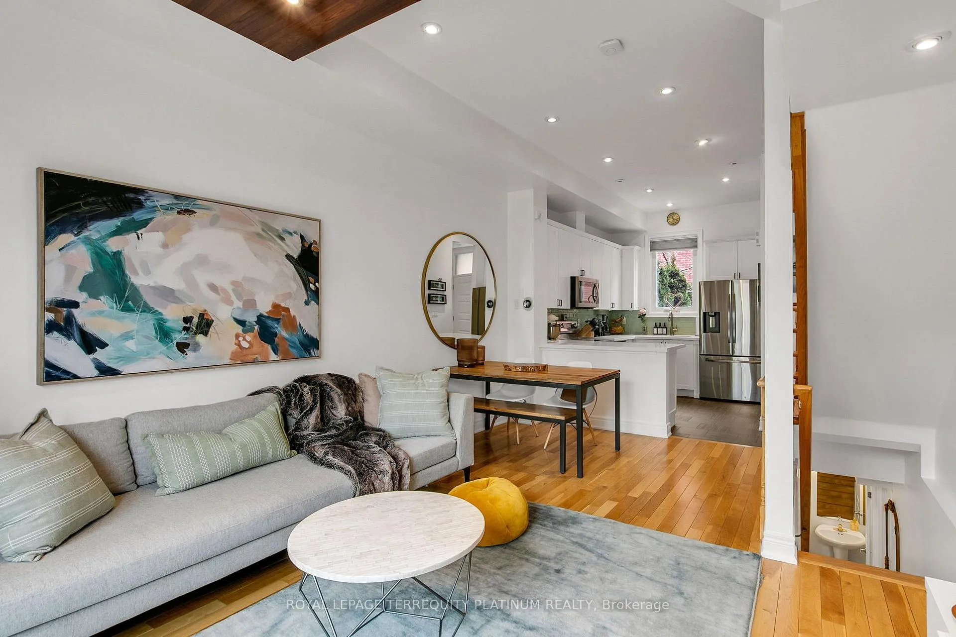 Photo 1 of 22 Fairhead Mews, Toronto, East End-Danforth — HOMEH