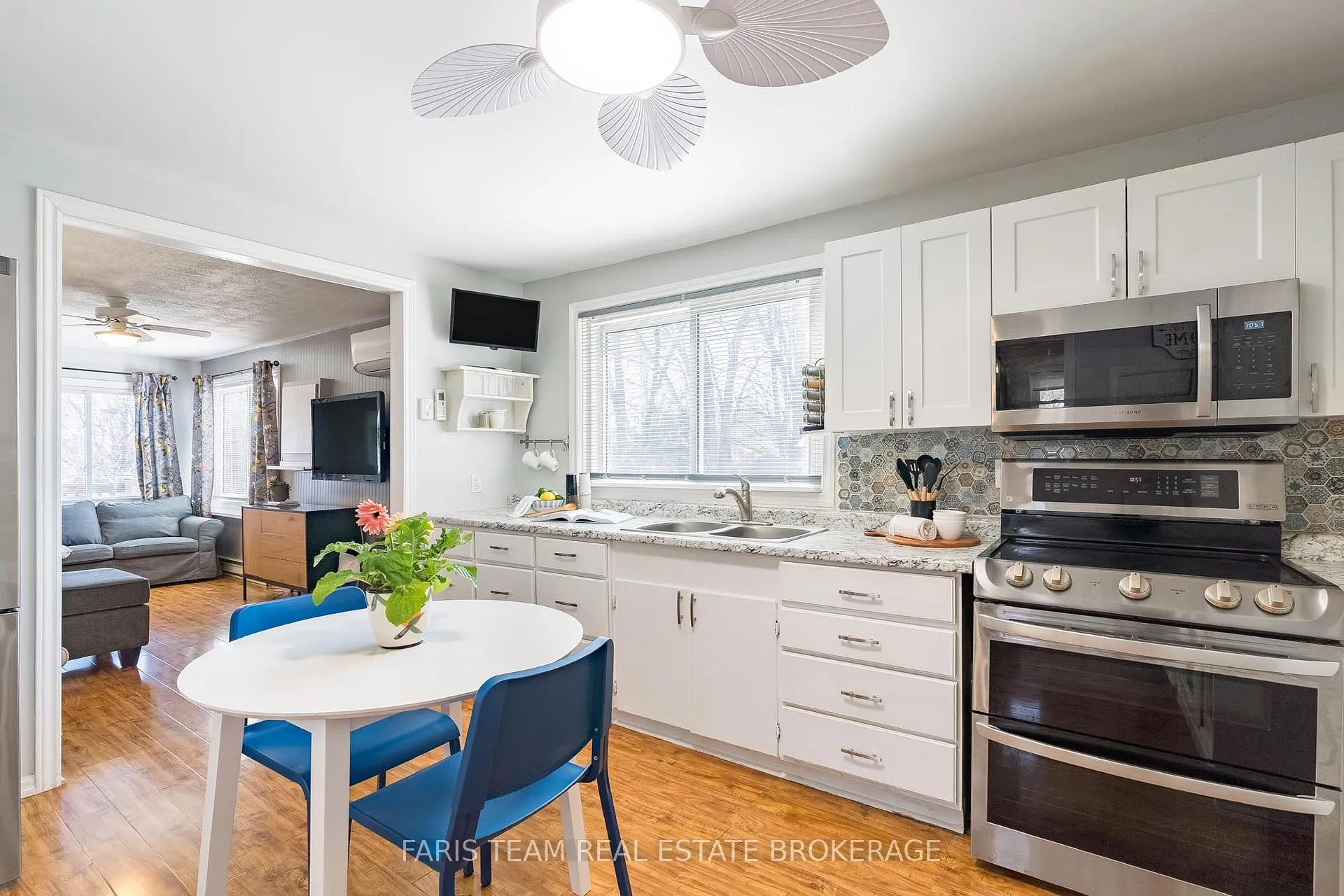 Photo 5 of 306 Ouida Street, Tay, Waubaushene — HOMEH
