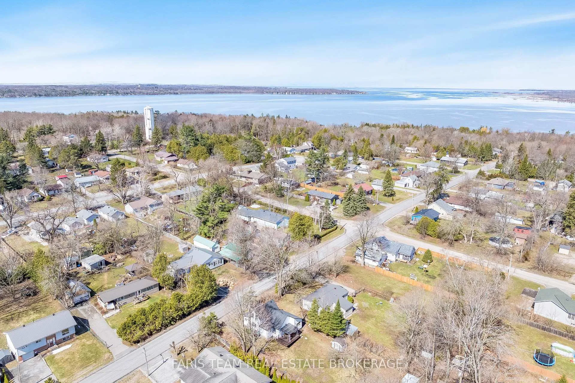 Photo 33 of 306 Ouida Street, Tay, Waubaushene — HOMEH