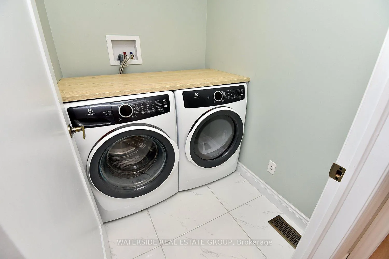 Photo 26 of 192 Homewood Avenue, Hamilton, Kirkendall — HOMEH