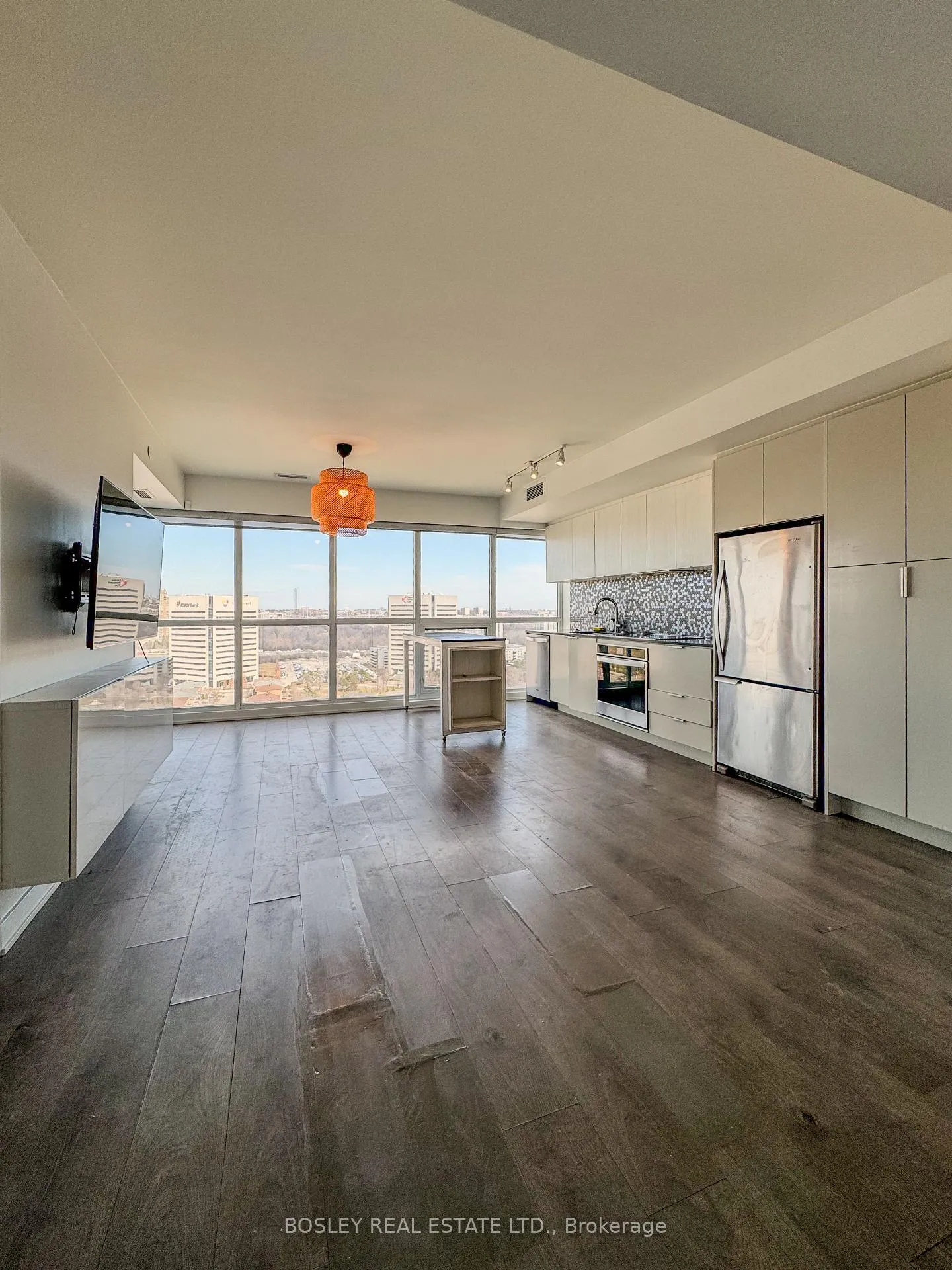 Photo 10 of Unit 1704, 2 Sonic Way, Toronto, Flemingdon Park — HOMEH