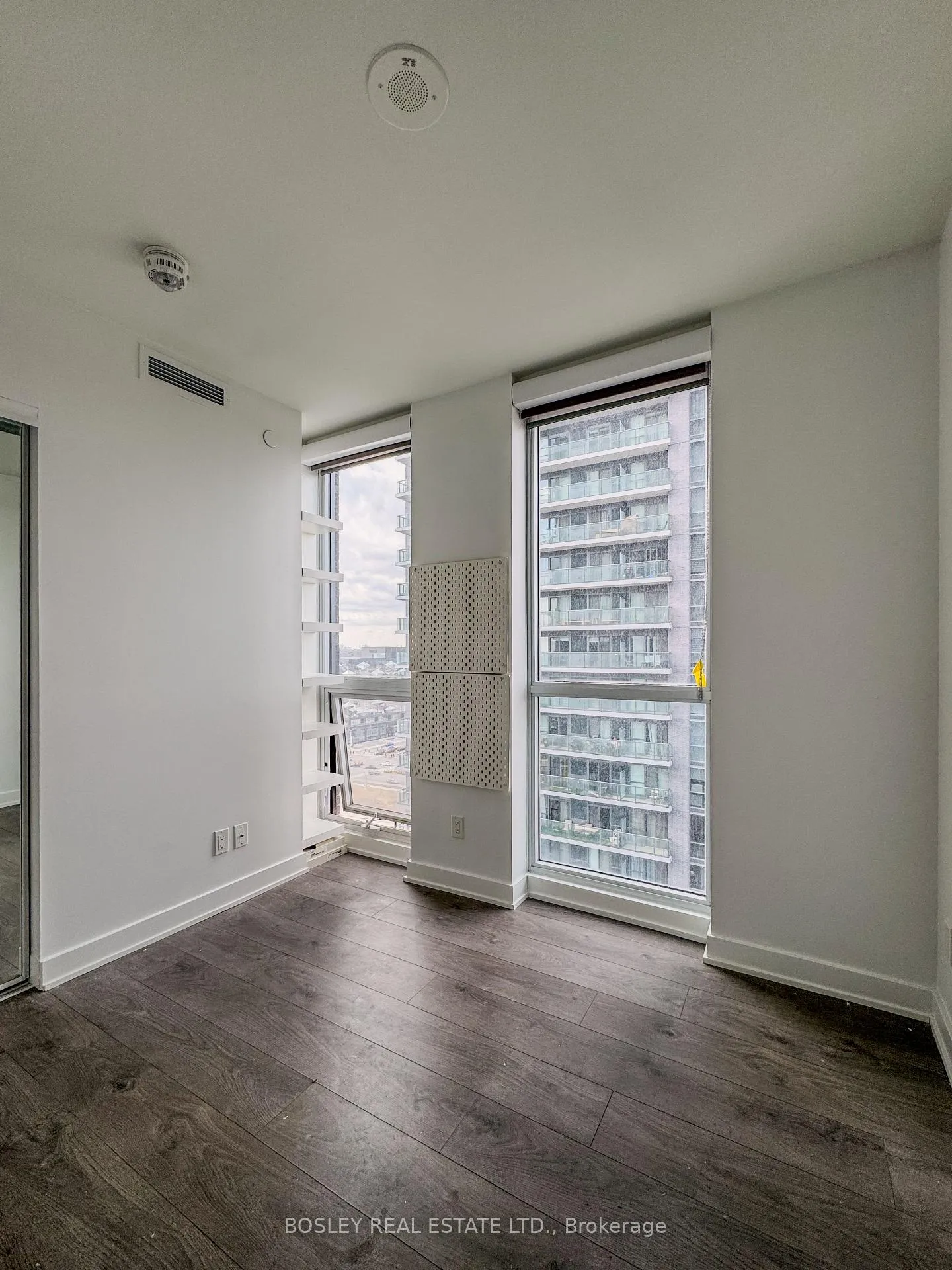 Photo 13 of Unit 1704, 2 Sonic Way, Toronto, Flemingdon Park — HOMEH