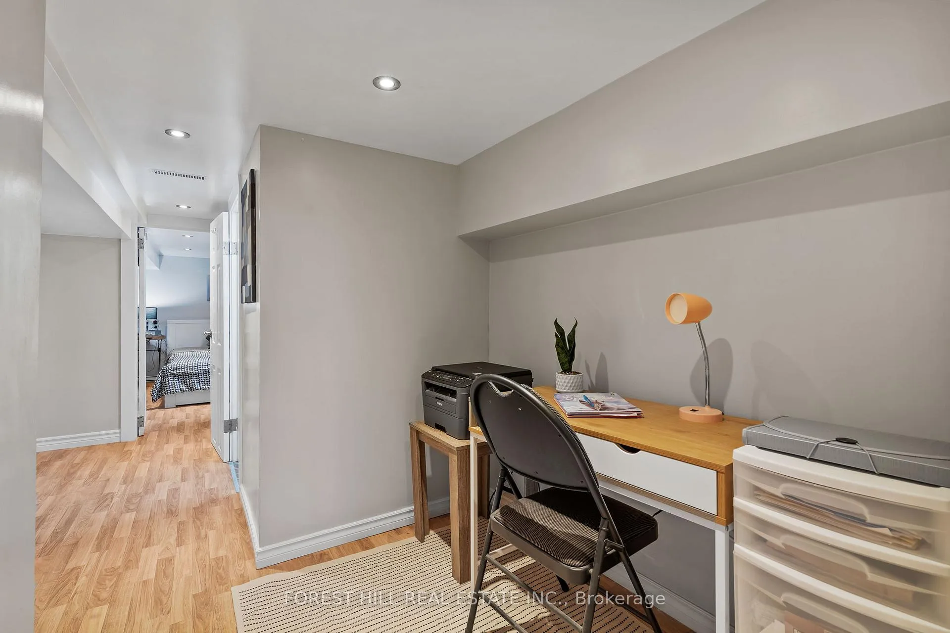 Photo 24 of 390 Glendale Avenue, St. Catharines, Burleigh Hill — HOMEH