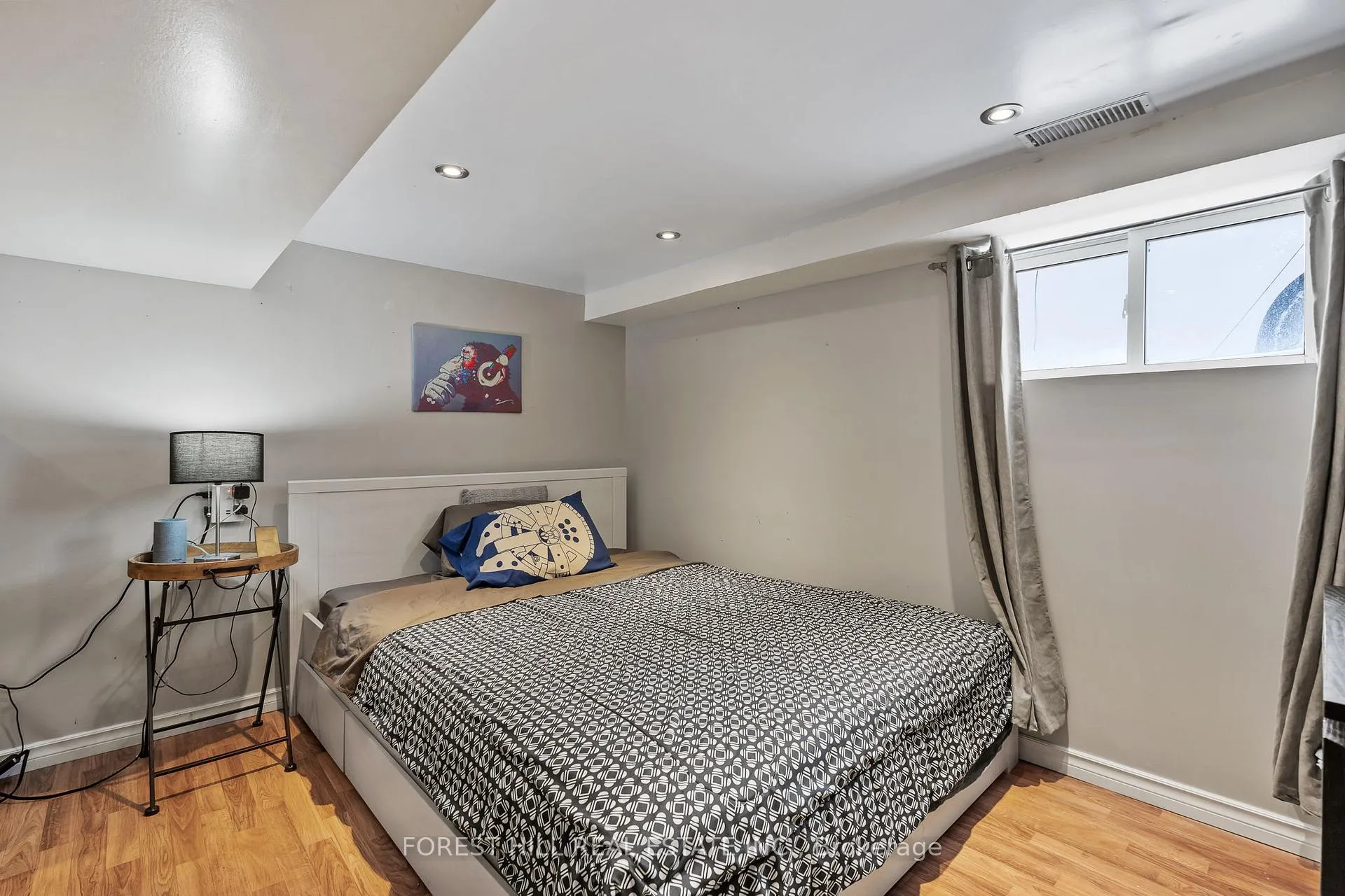 Photo 26 of 390 Glendale Avenue, St. Catharines, Burleigh Hill — HOMEH