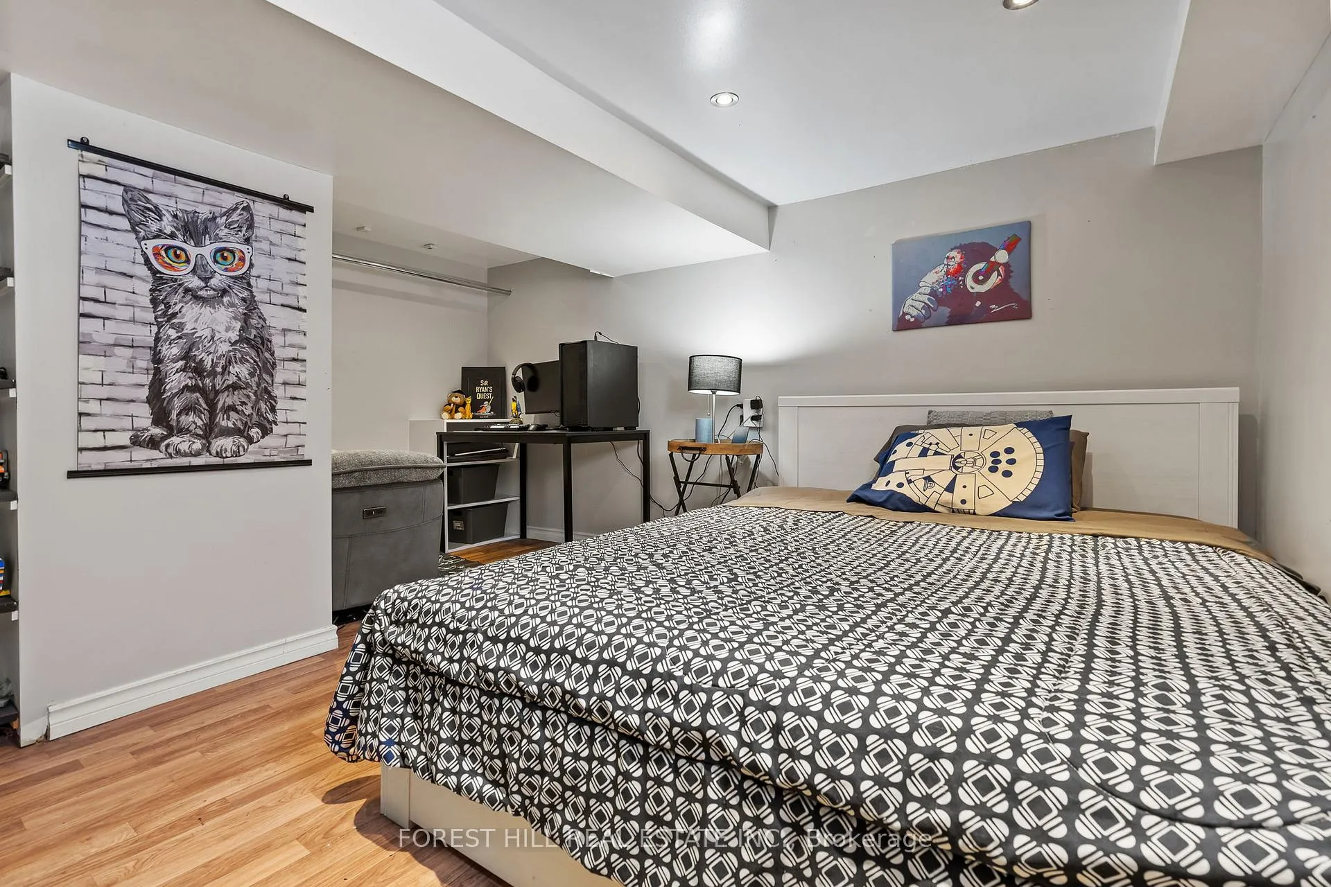 Photo 27 of 390 Glendale Avenue, St. Catharines, Burleigh Hill — HOMEH