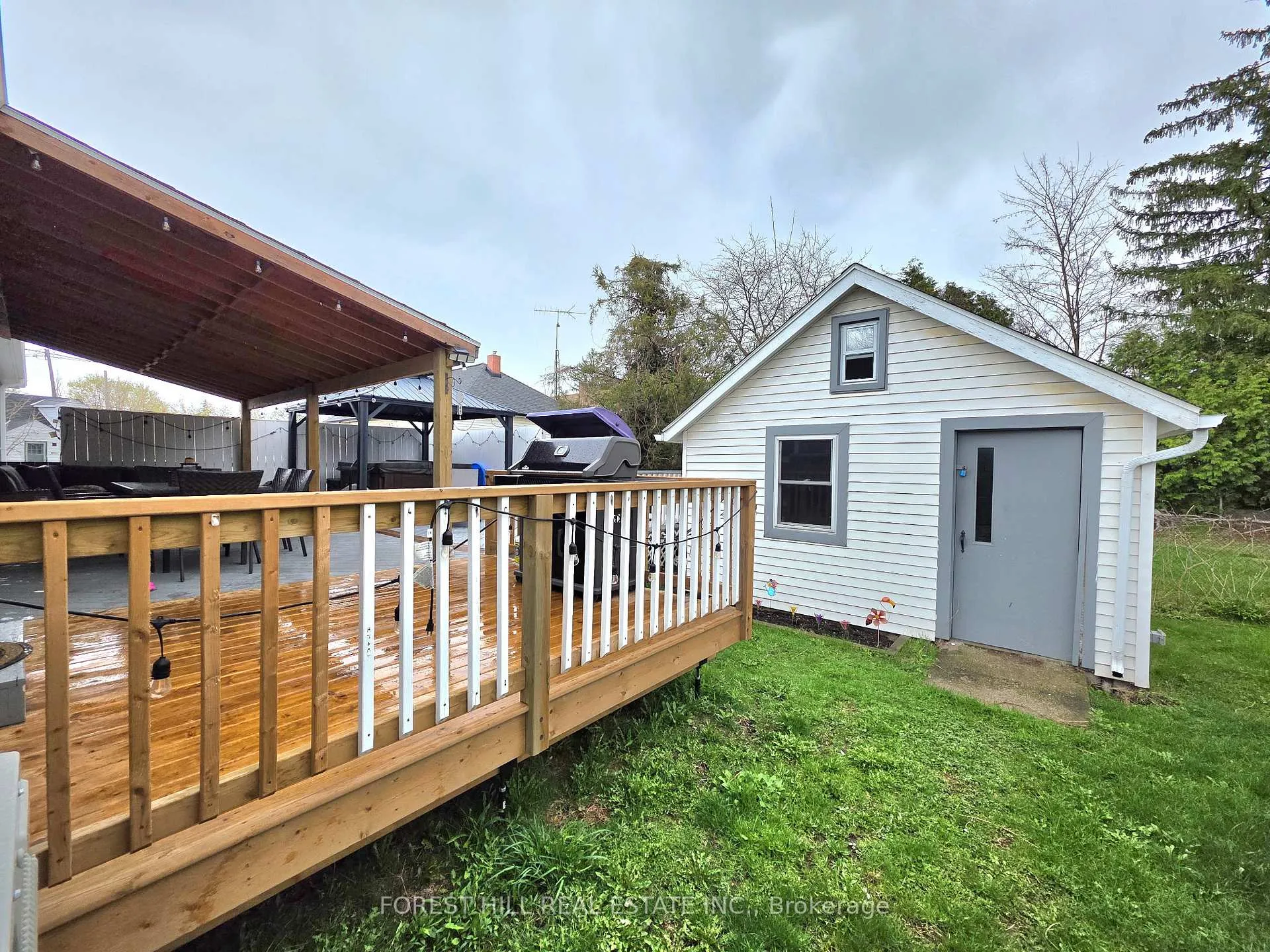 Photo 33 of 390 Glendale Avenue, St. Catharines, Burleigh Hill — HOMEH