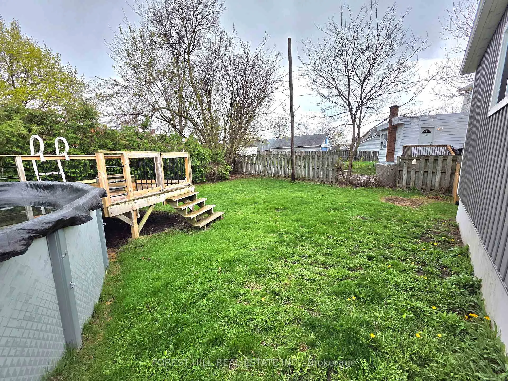Photo 36 of 390 Glendale Avenue, St. Catharines, Burleigh Hill — HOMEH