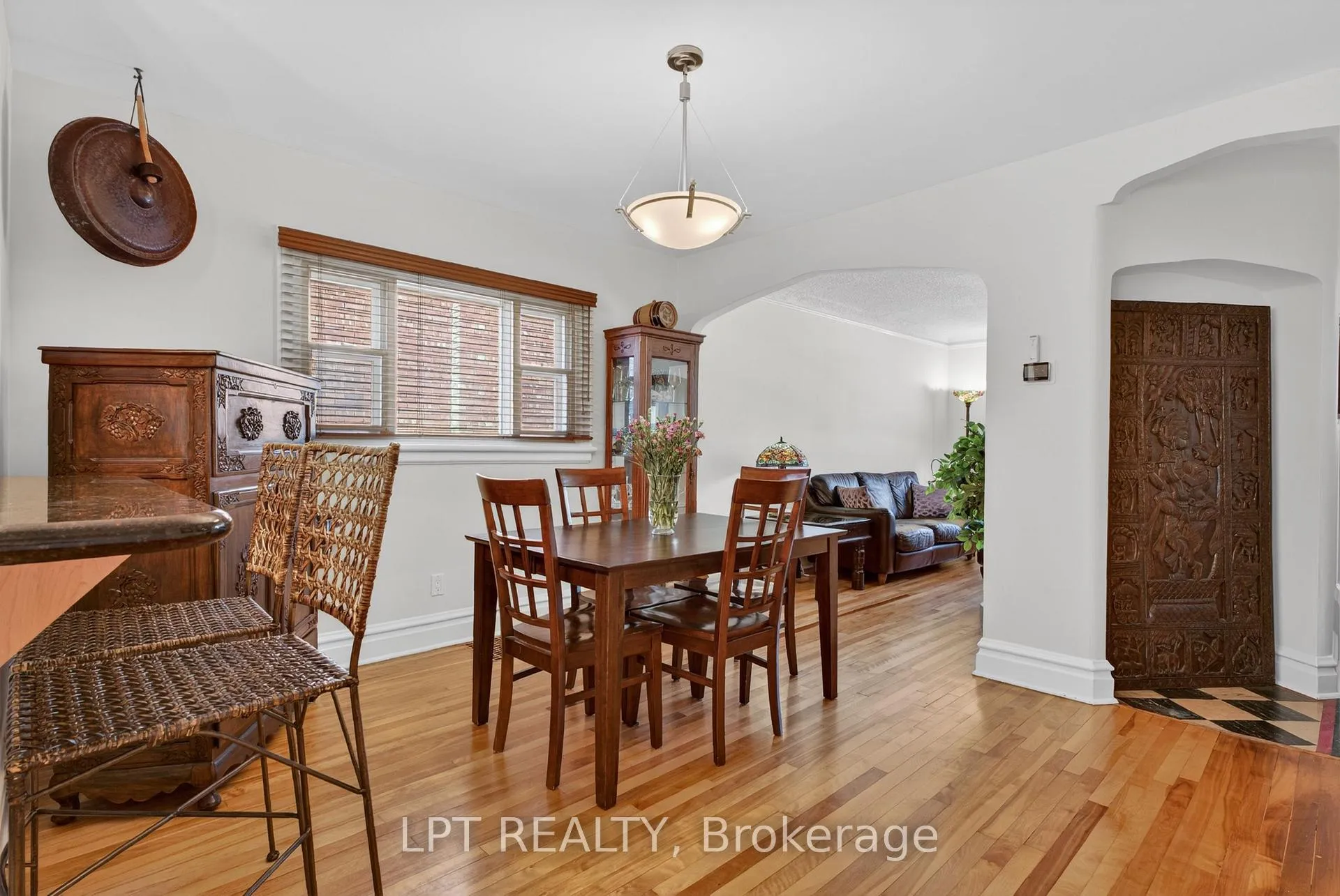 Photo 11 of 168 Huron Avenue N, Ottawa, Ottawa West — HOMEH