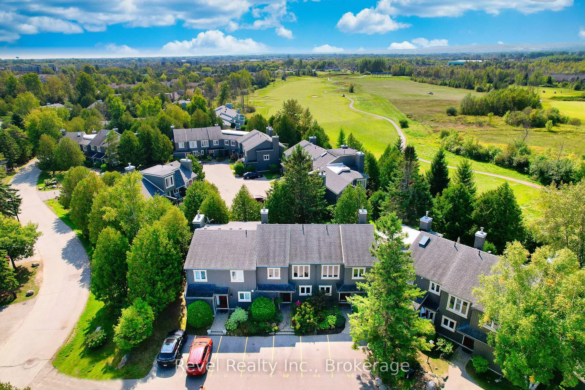 Front of Unit 51, 145 Fairway Crescent