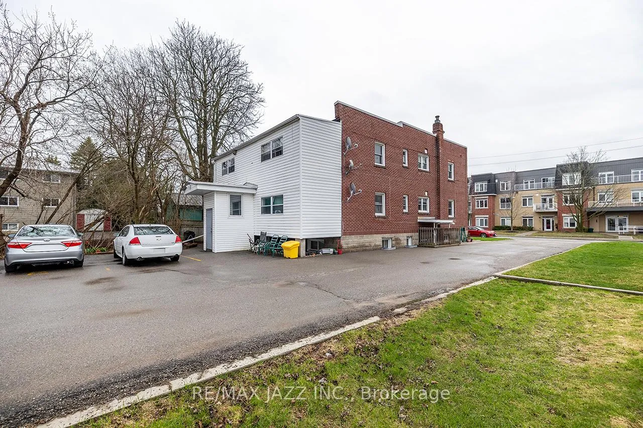 Photo 5 of 238 James Street E, Cobourg — HOMEH