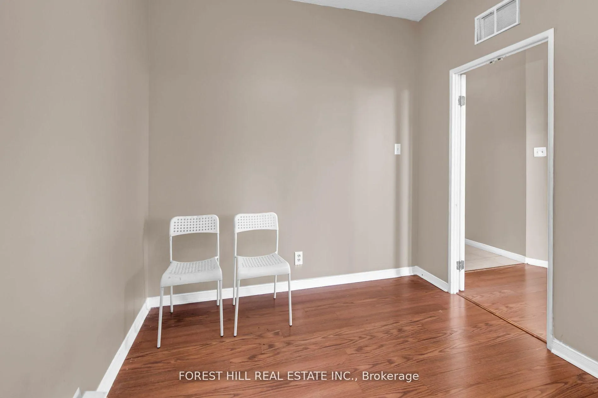 Photo 8 of Unit 720, 6 Humberline Drive, Etobicoke, West Humber-Clairville — HOMEH