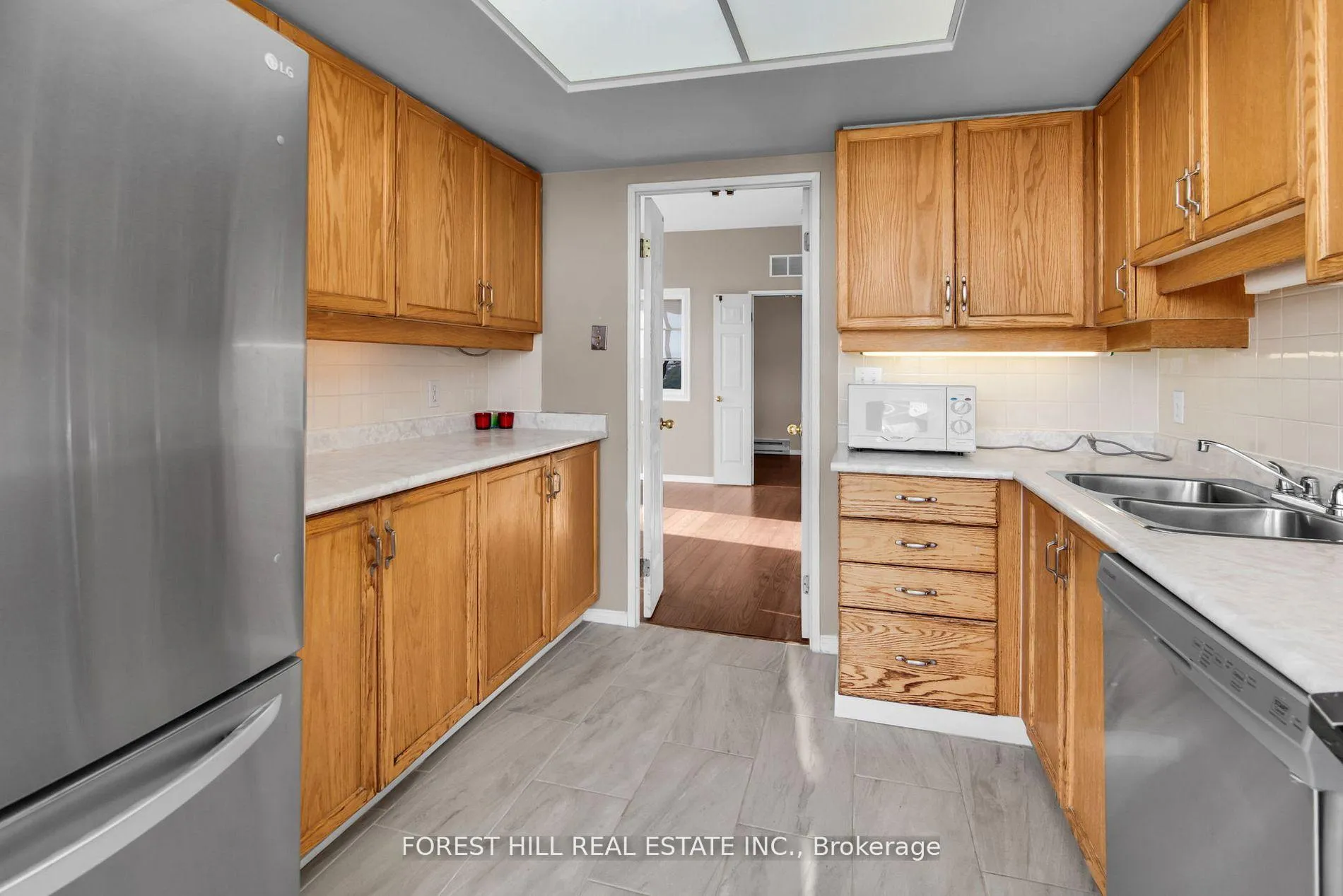 Photo 11 of Unit 720, 6 Humberline Drive, Etobicoke, West Humber-Clairville — HOMEH