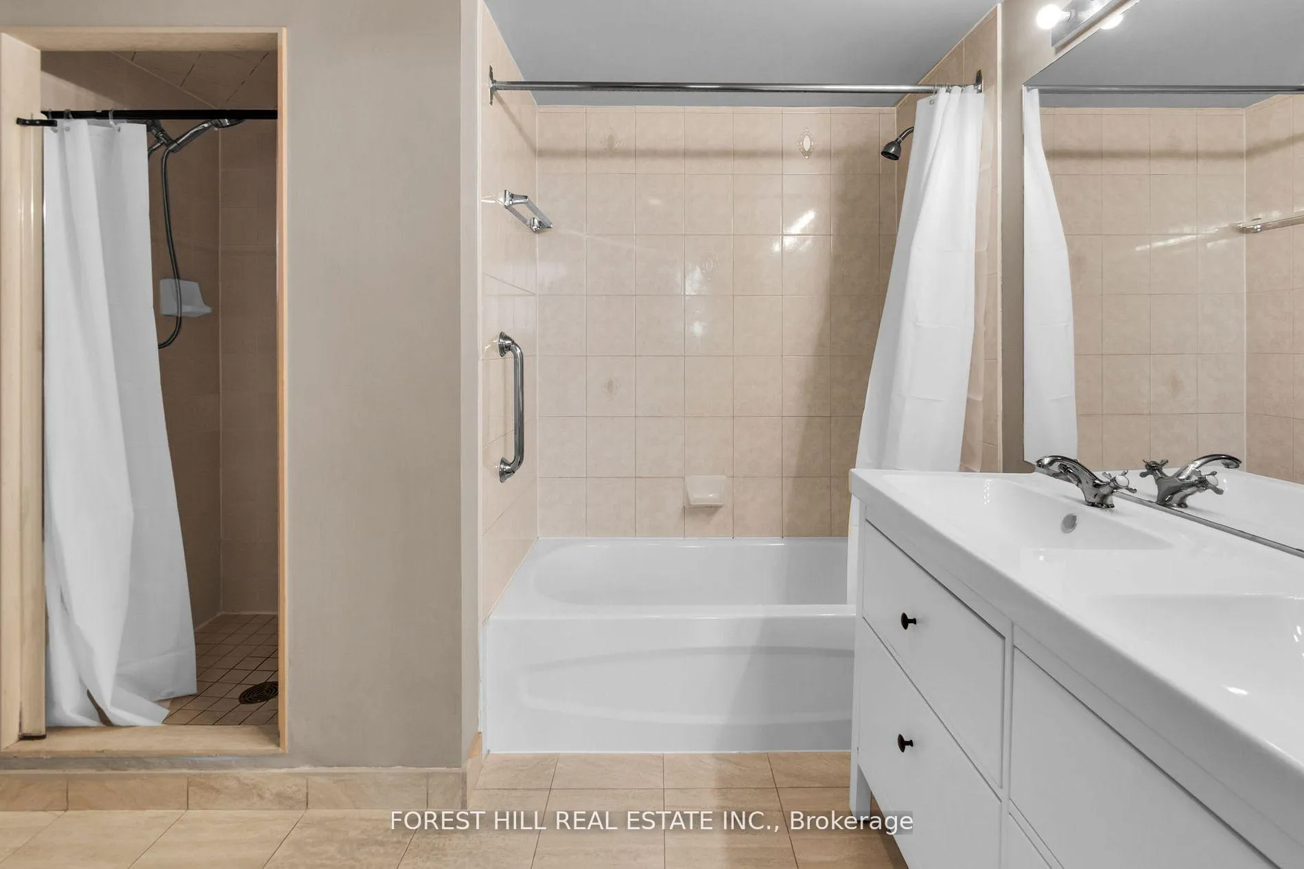 Photo 19 of Unit 720, 6 Humberline Drive, Etobicoke, West Humber-Clairville — HOMEH