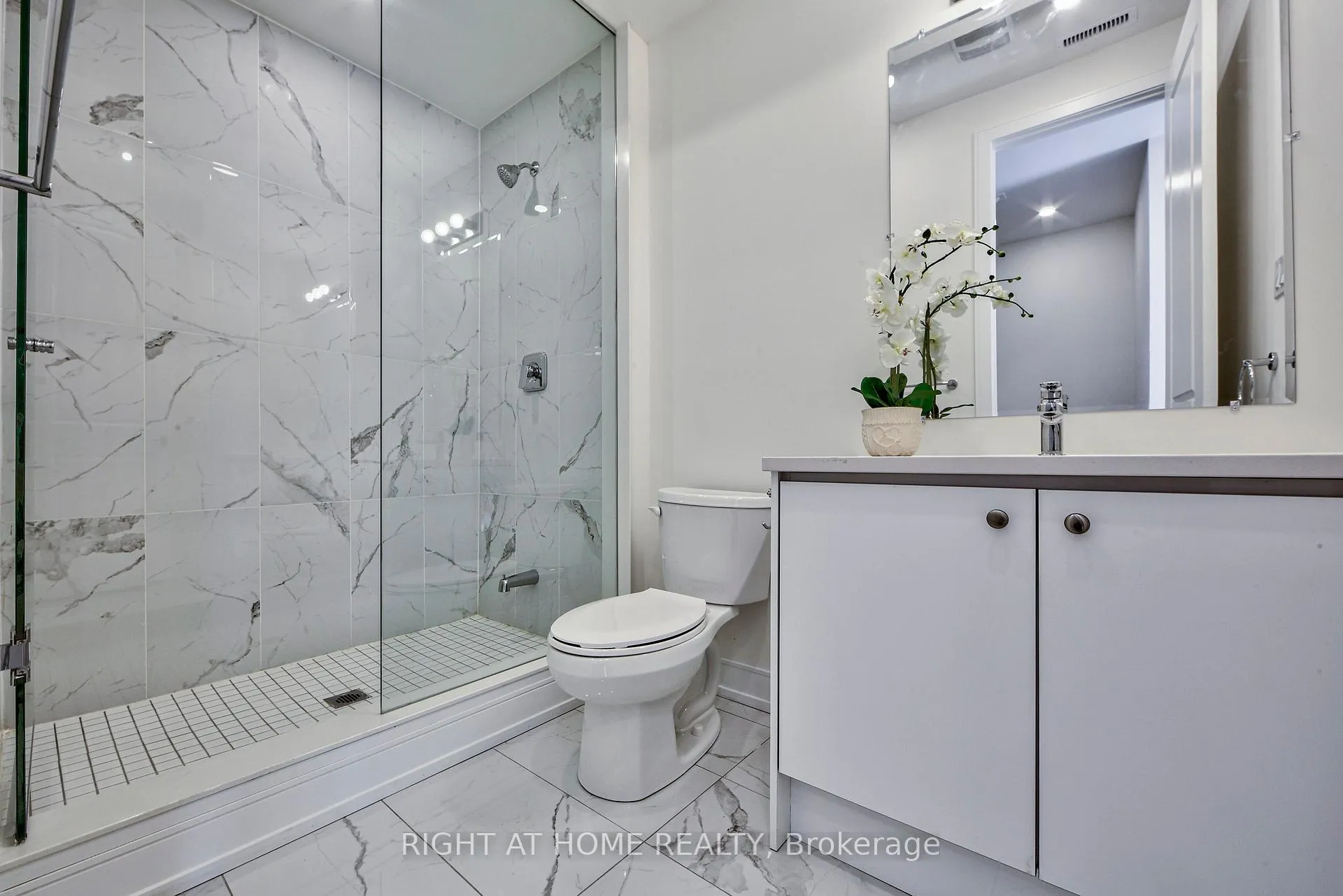 Photo 11 of 198 Mcroberts Avenue, Toronto, Corso Italia-Davenport — HOMEH