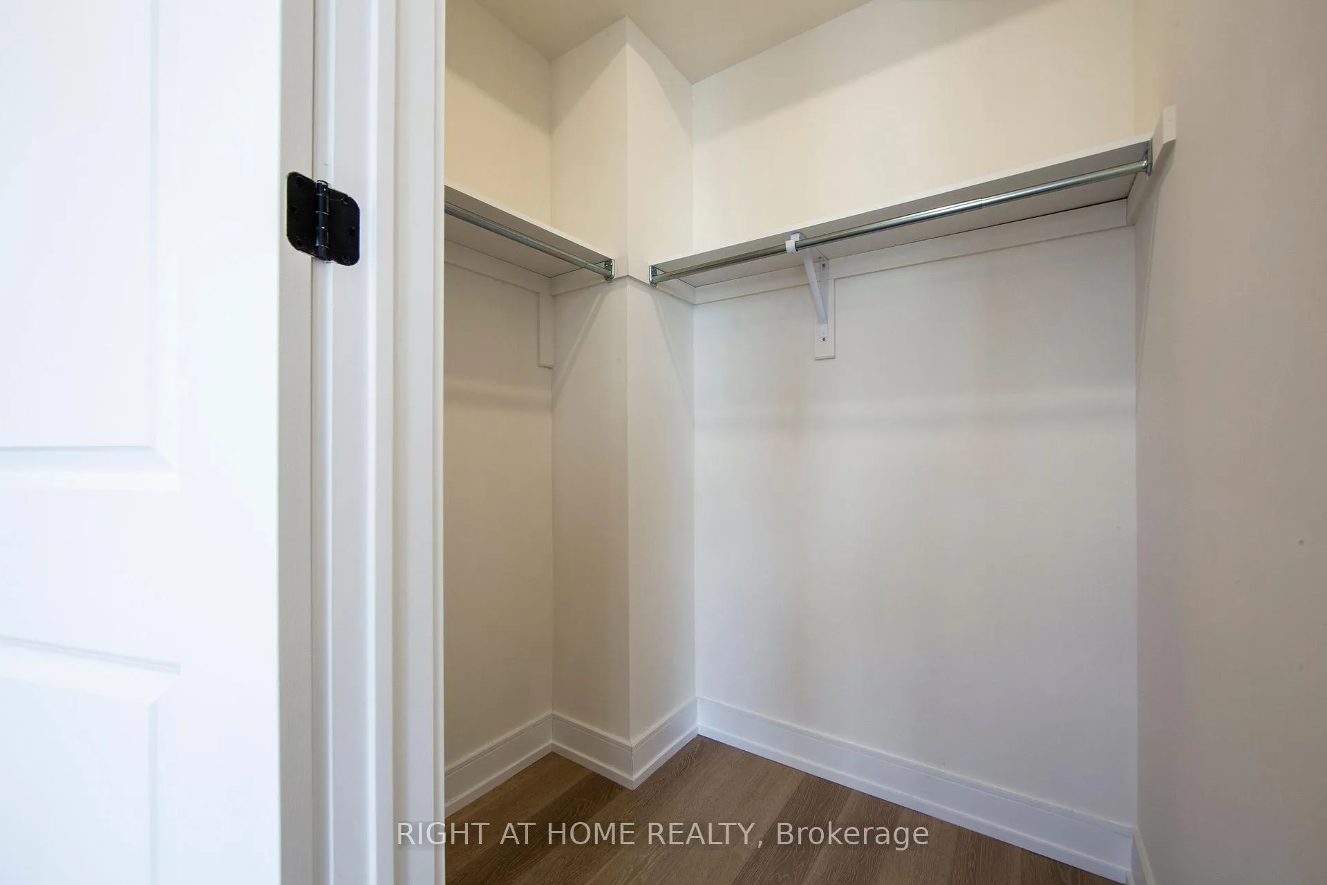 Photo 12 of 198 Mcroberts Avenue, Toronto, Corso Italia-Davenport — HOMEH