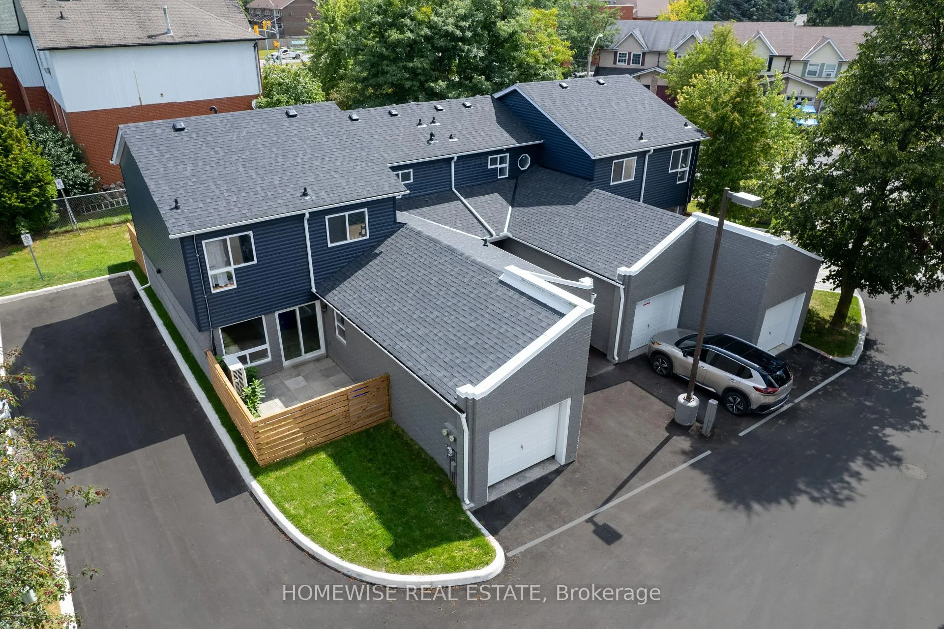 Photo 31 of Unit B16, 240 Ormond Drive, Oshawa, Samac — HOMEH