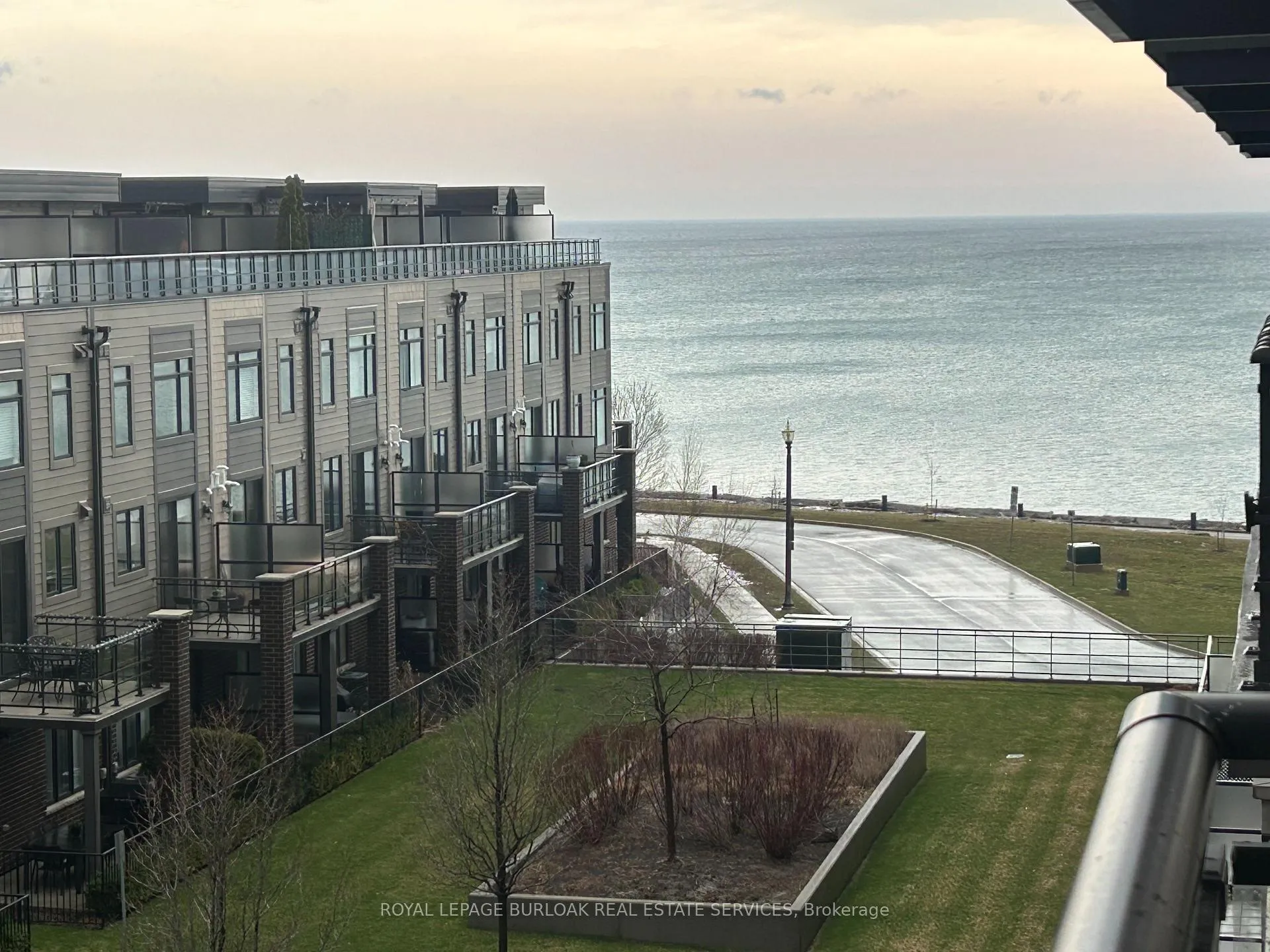 Photo 2 of Unit 409, 40 Esplanade Lane, Grimsby, Grimsby Beach — HOMEH