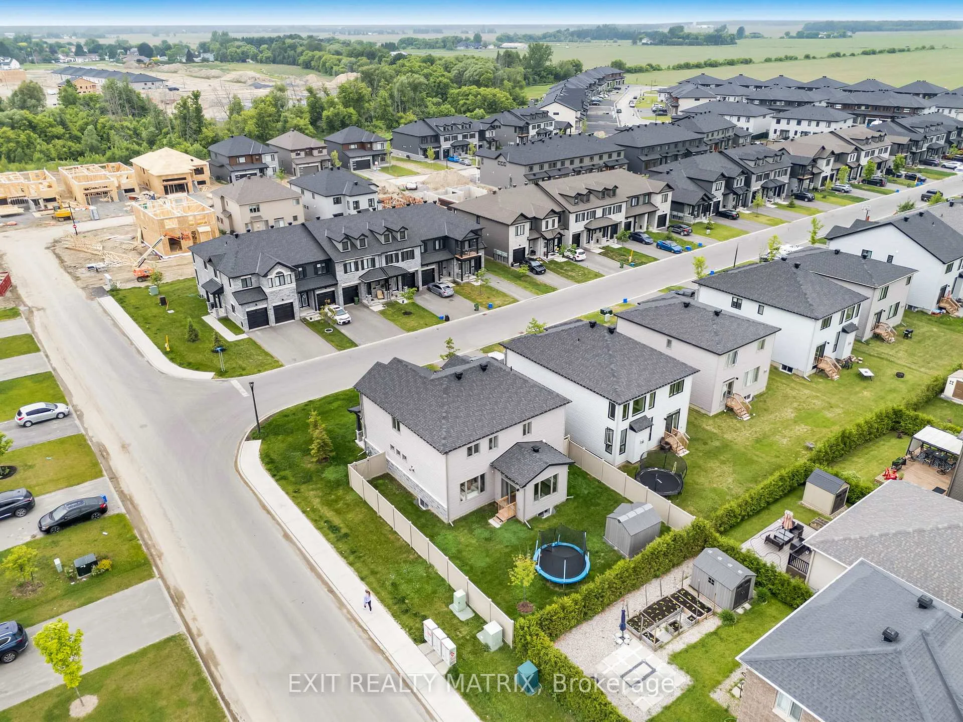 Photo 38 of 700 Namur Street, Russell, Embrun — HOMEH