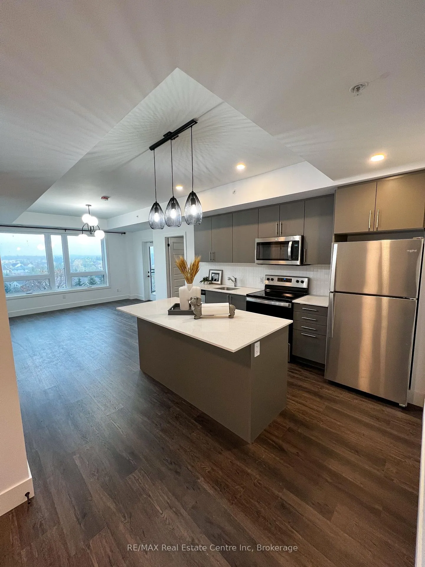 Photo 1 of Unit 602, 26 Lowes Road W, Guelph, Clairfields/Hanlon Business Park — HOMEH