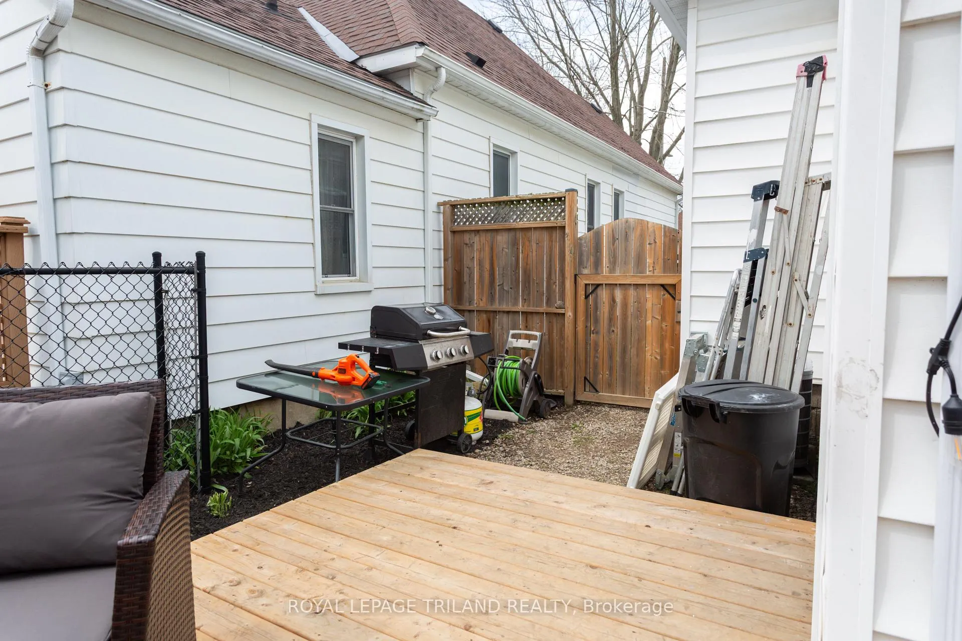 Photo 37 of 21 Maple Street, St. Thomas — HOMEH