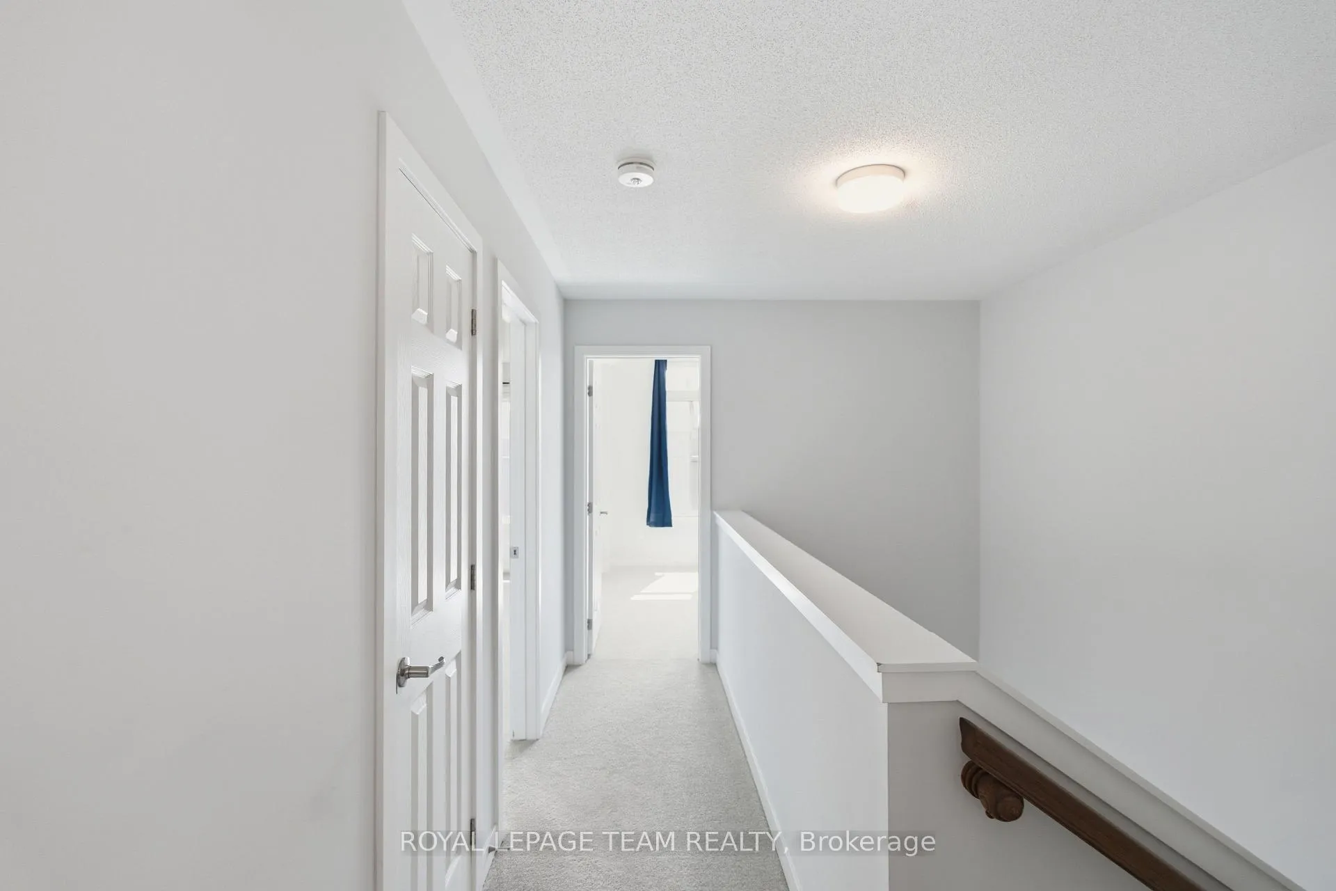 Photo 18 of 22 Stitch Mews, Ottawa, Goulbourn Twp From Franktown Rd/South To Rideau — HOMEH